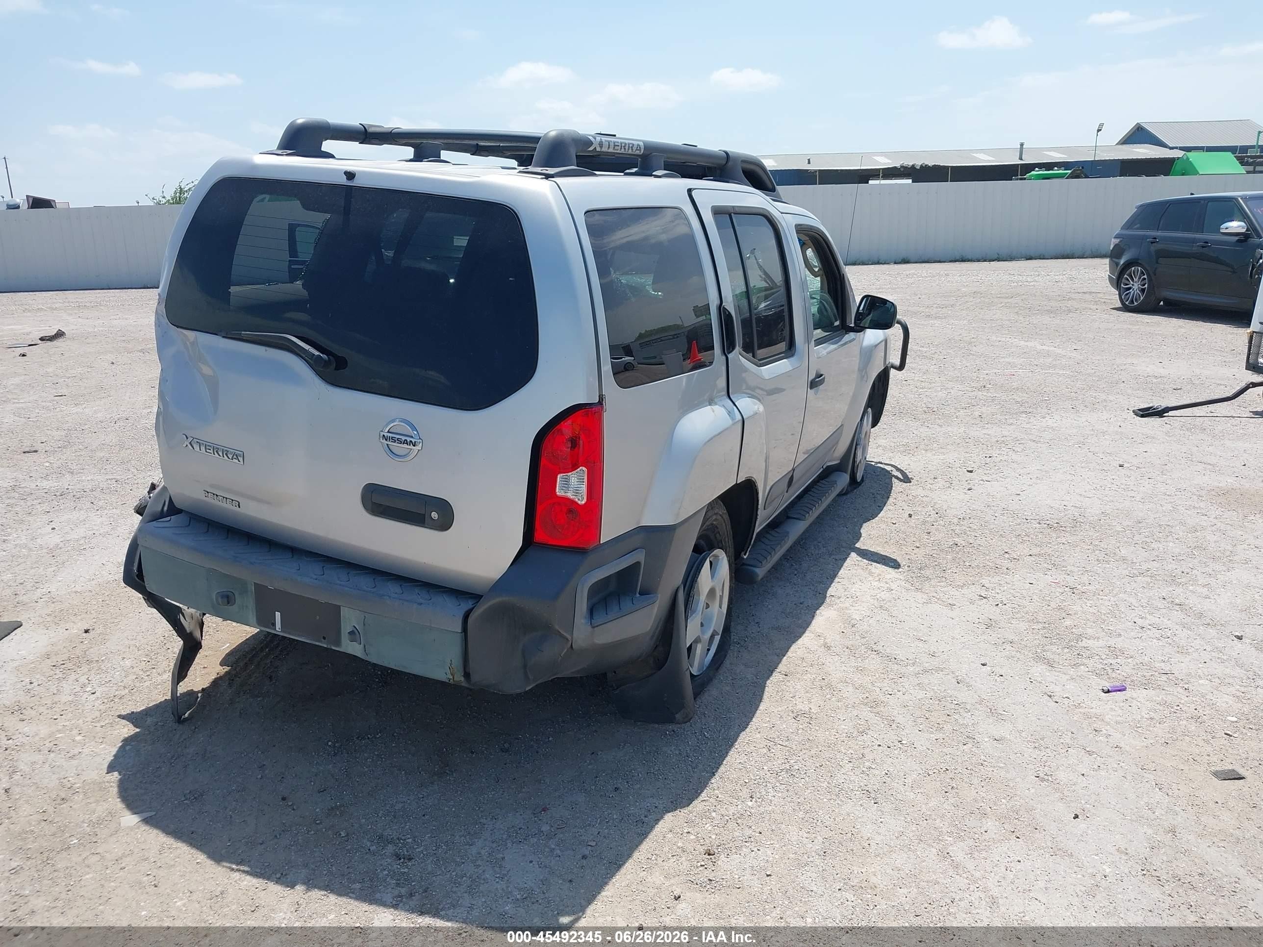 2006 Nissan Xterra S Silver vin: 5N1AN08U56C532425