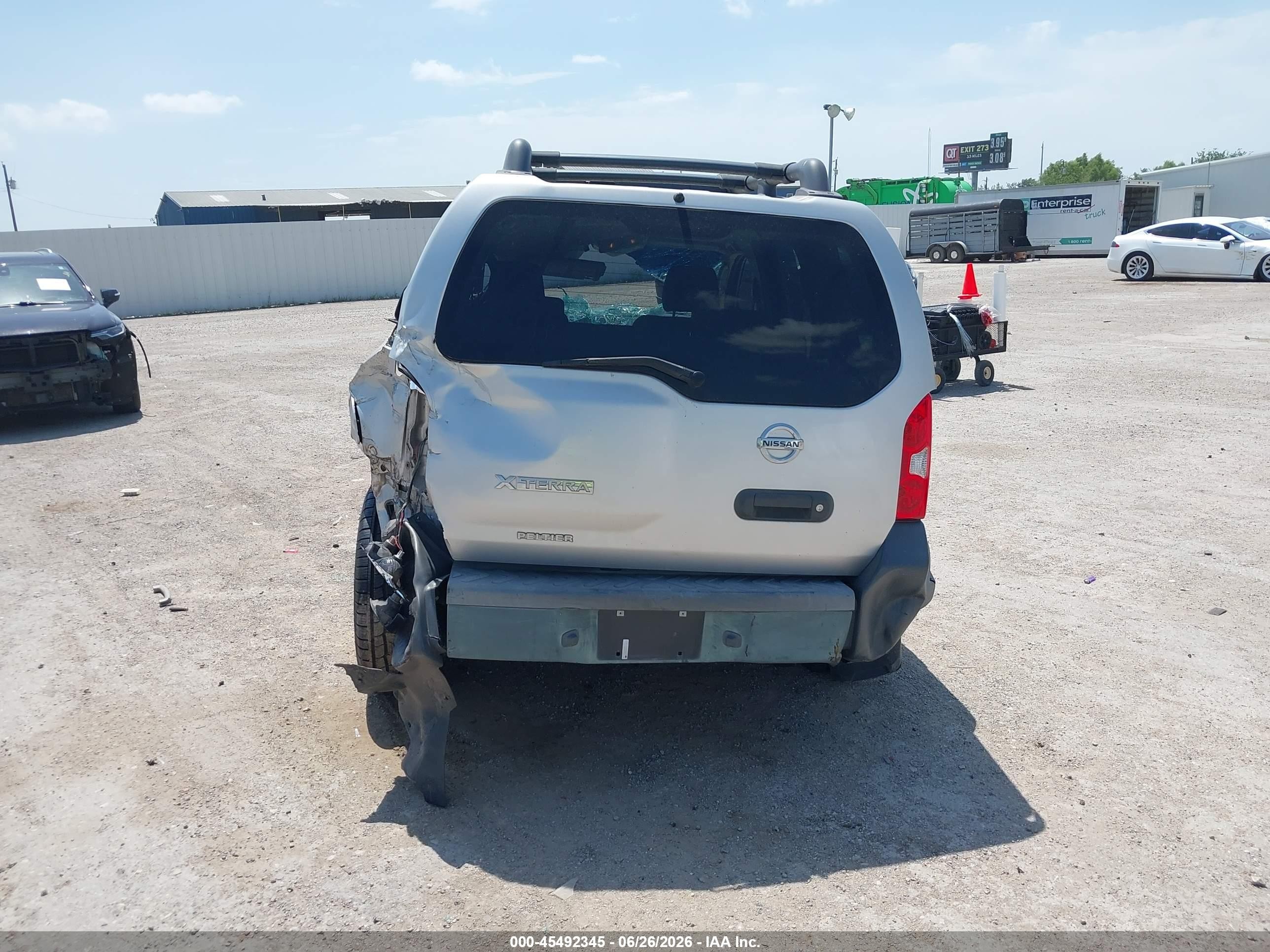 2006 Nissan Xterra S Silver vin: 5N1AN08U56C532425
