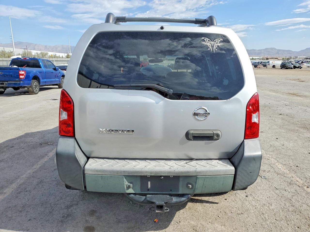 2006 Nissan Xterra X Серебряный vin: 5N1AN08U56C536183