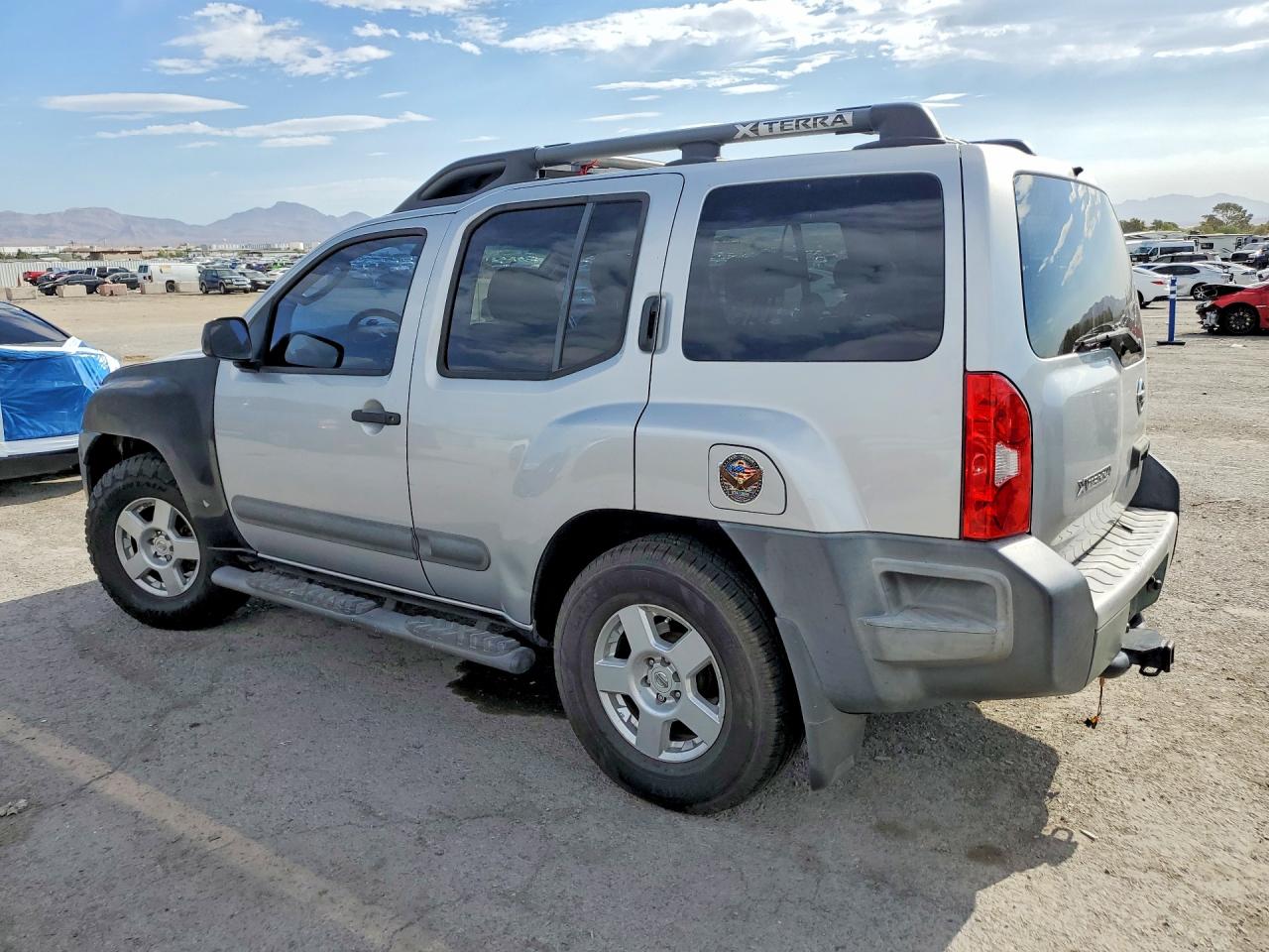 2006 Nissan Xterra X Серебряный vin: 5N1AN08U56C536183