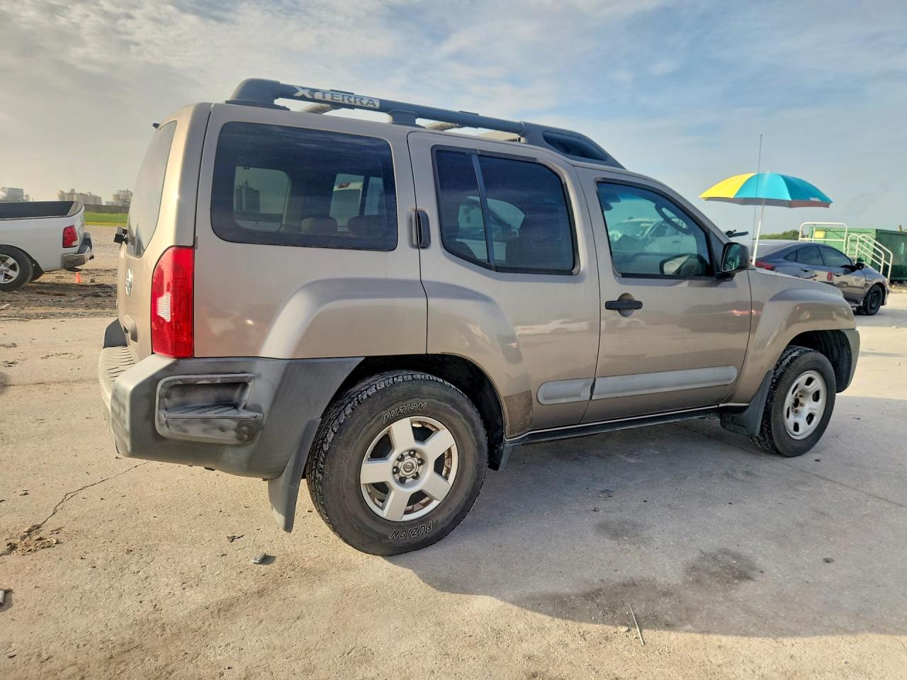 2005 Nissan Xterra Off Road Tan vin: 5N1AN08U75C652435