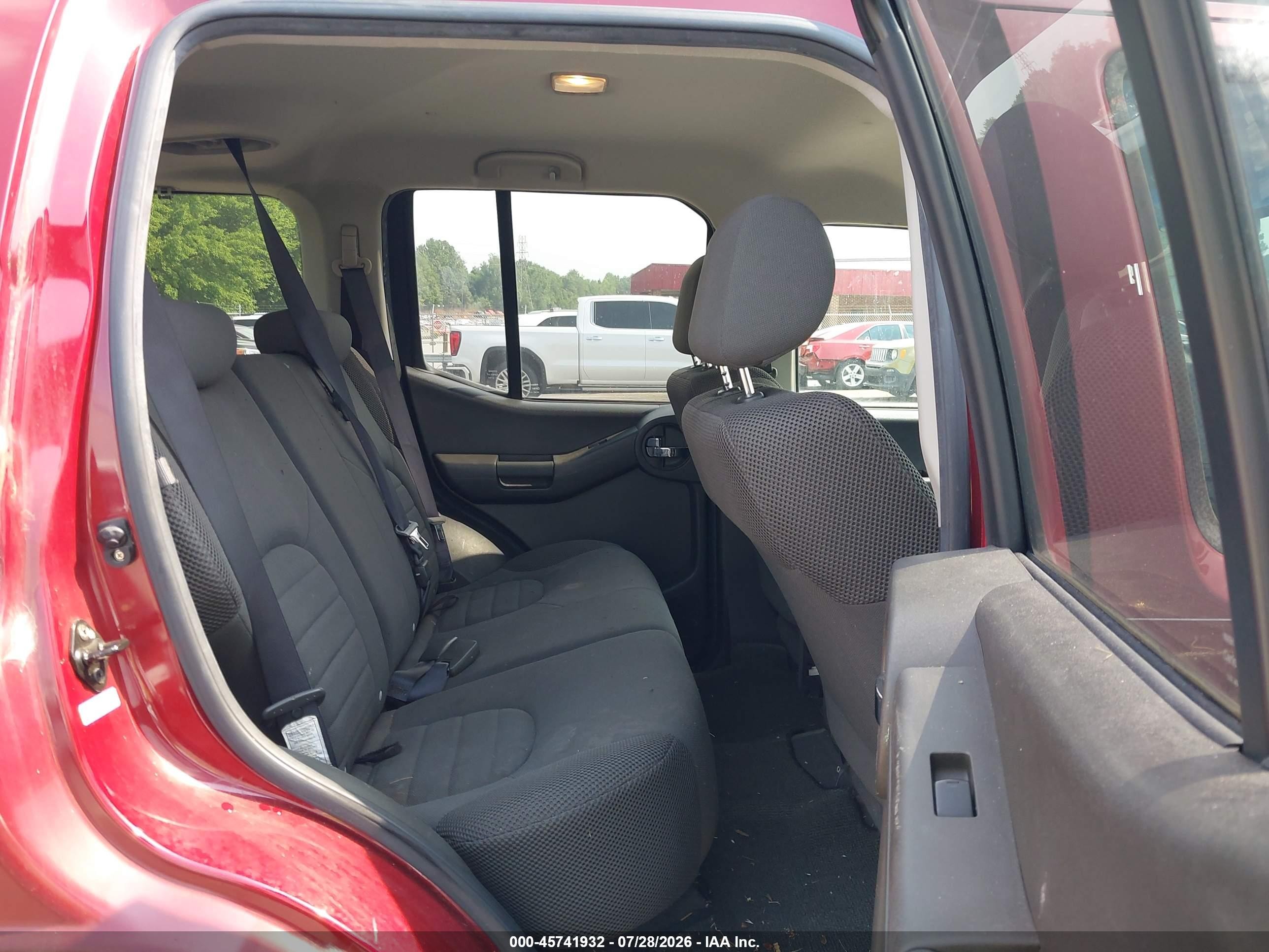 2006 Nissan Xterra X Красный vin: 5N1AN08U76C524438