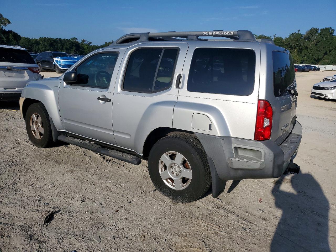 2008 Nissan Xterra X Silver vin: 5N1AN08U78C522076