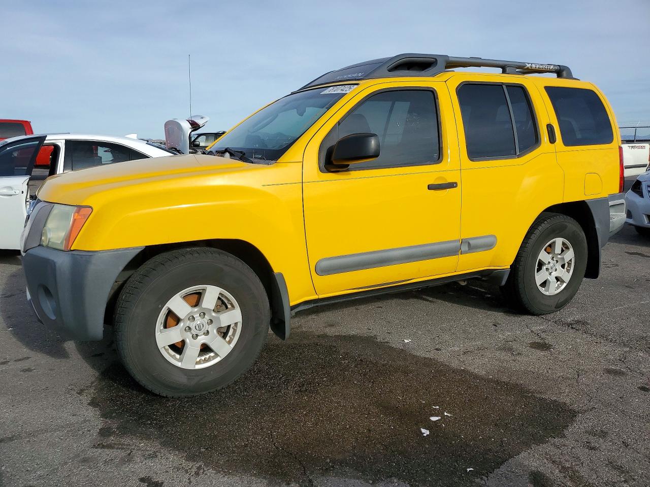 2005 Nissan Xterra S Желтый vin: 5N1AN08U85C626846