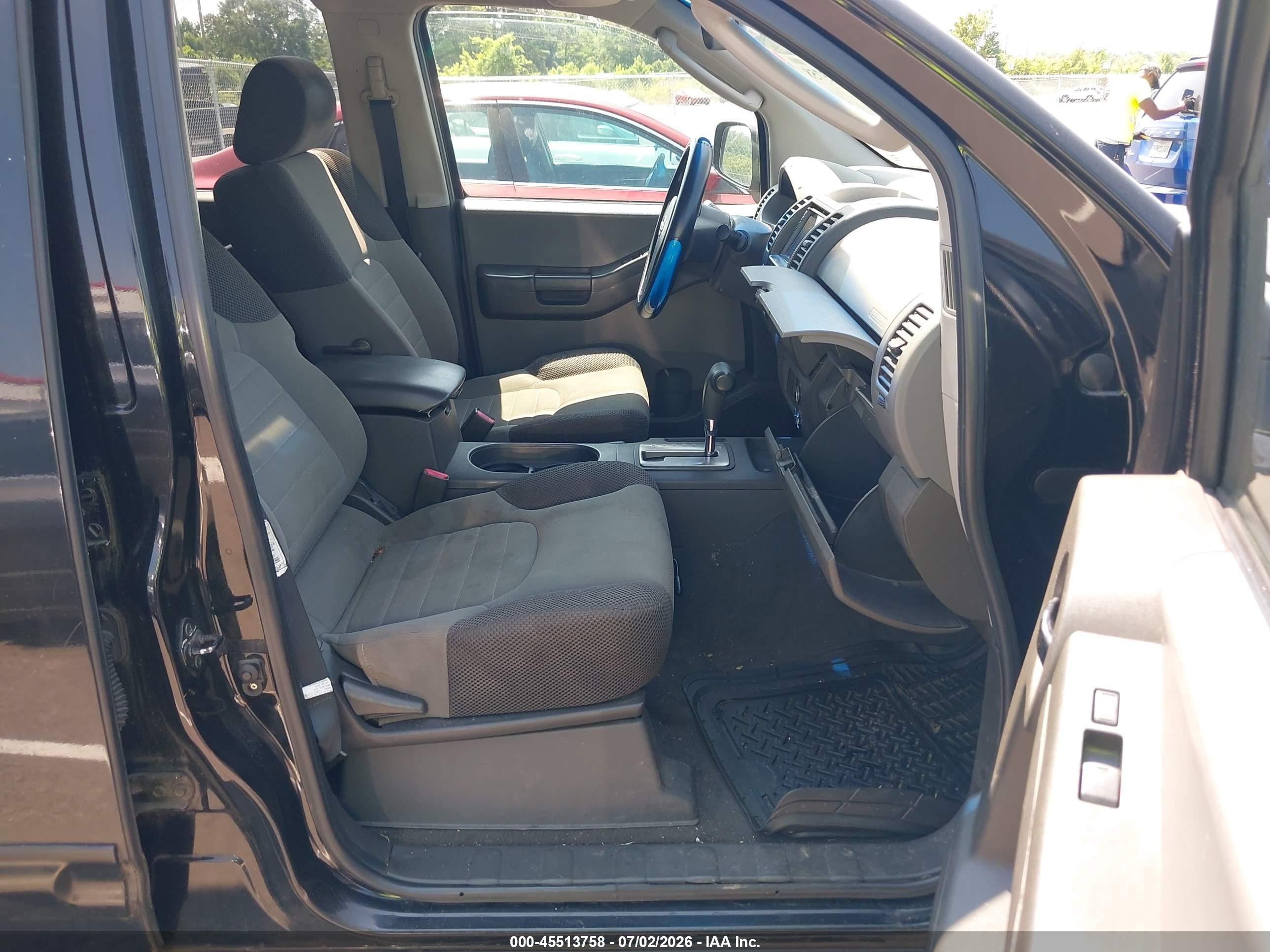 2006 Nissan Xterra S Черный vin: 5N1AN08U86C532046