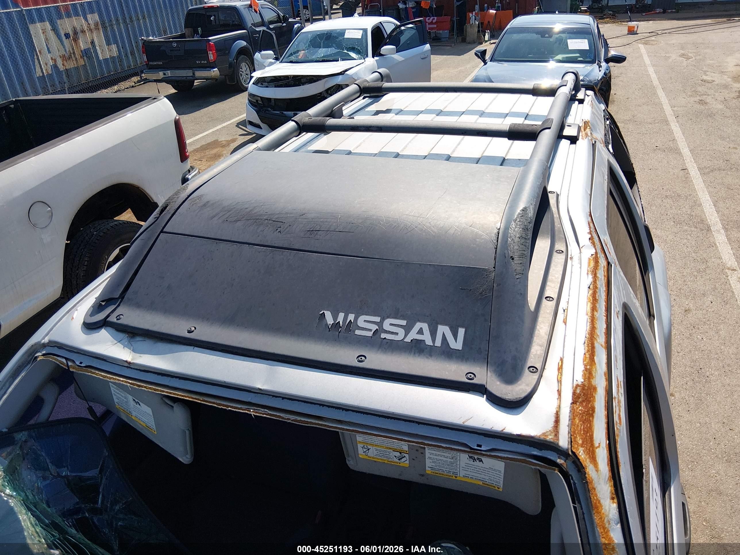 2008 Nissan Xterra S Silver vin: 5N1AN08U88C501432
