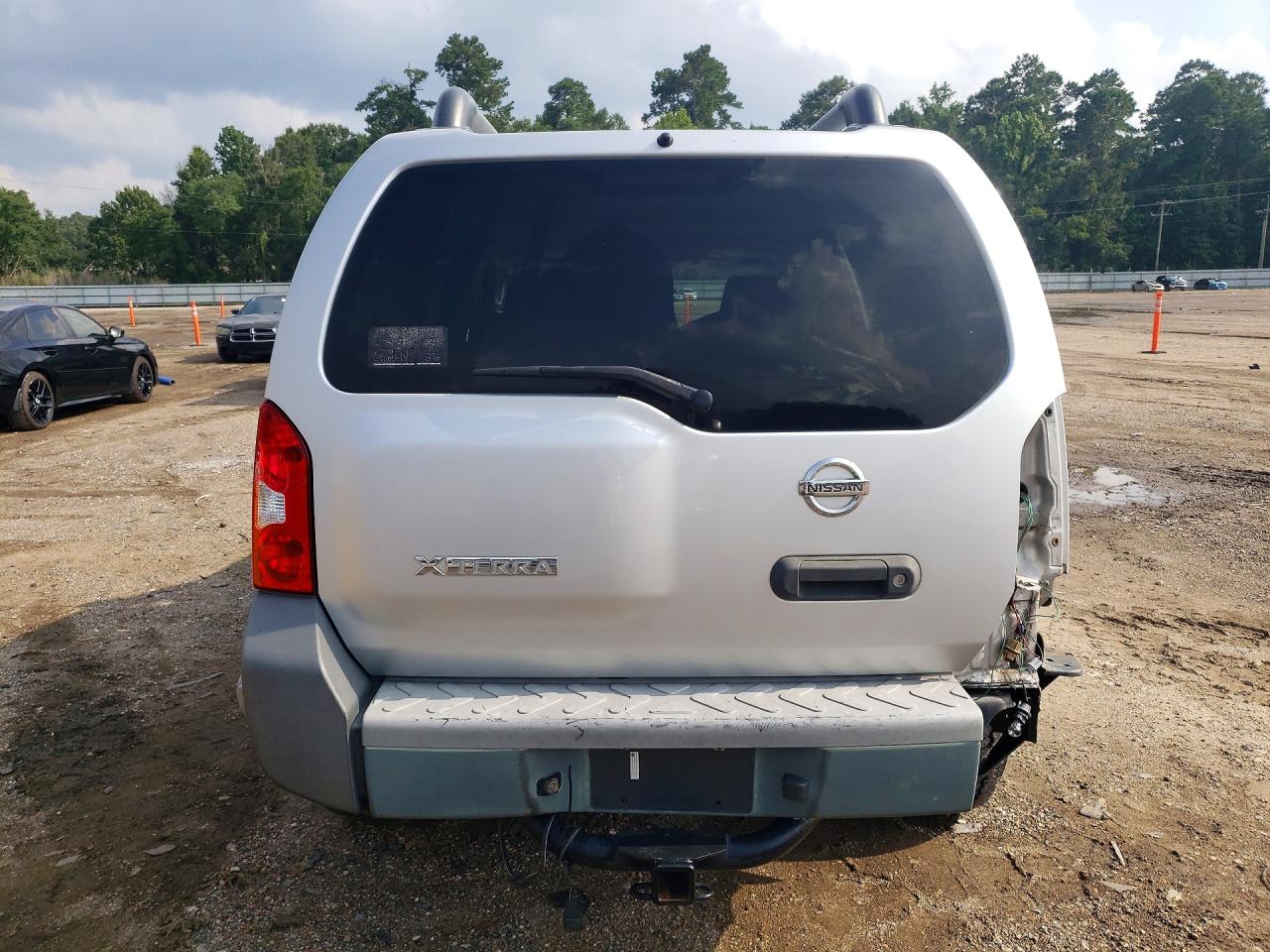 2008 Nissan Xterra X Silver vin: 5N1AN08U98C529787