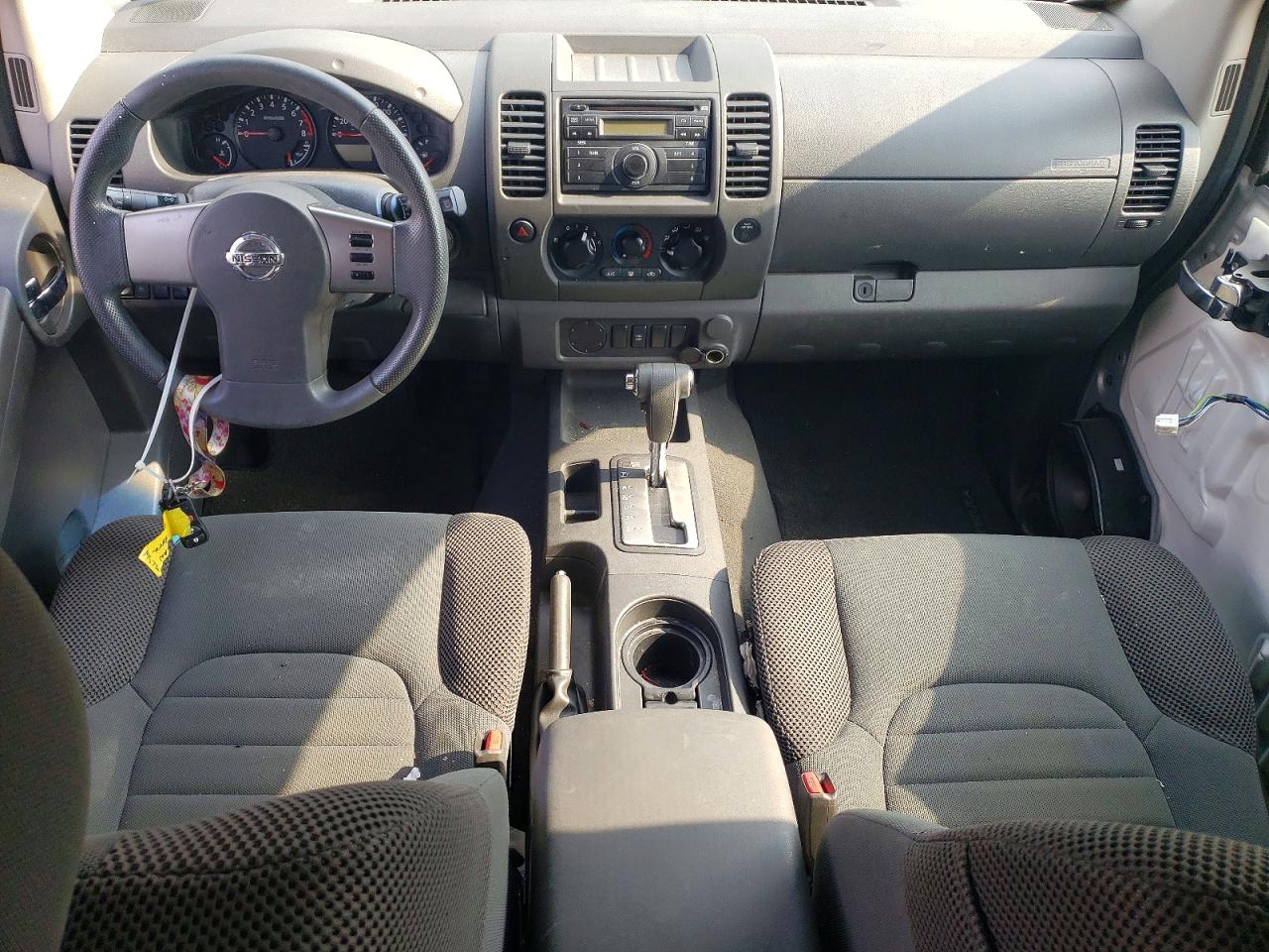 2008 Nissan Xterra X Silver vin: 5N1AN08U98C529787