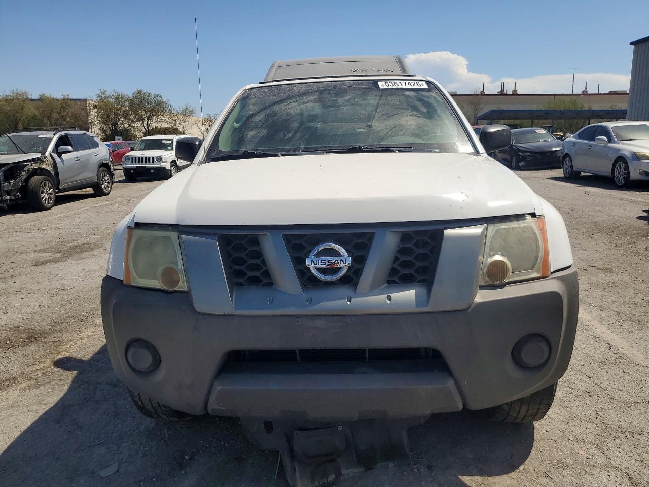 2008 Nissan Xterra X White vin: 5N1AN08U98C538389