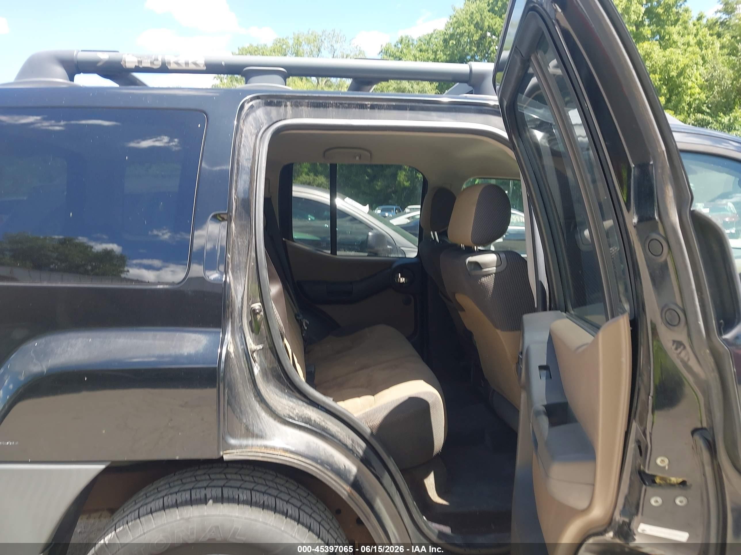 2005 Nissan Xterra Se Black vin: 5N1AN08UX5C608624