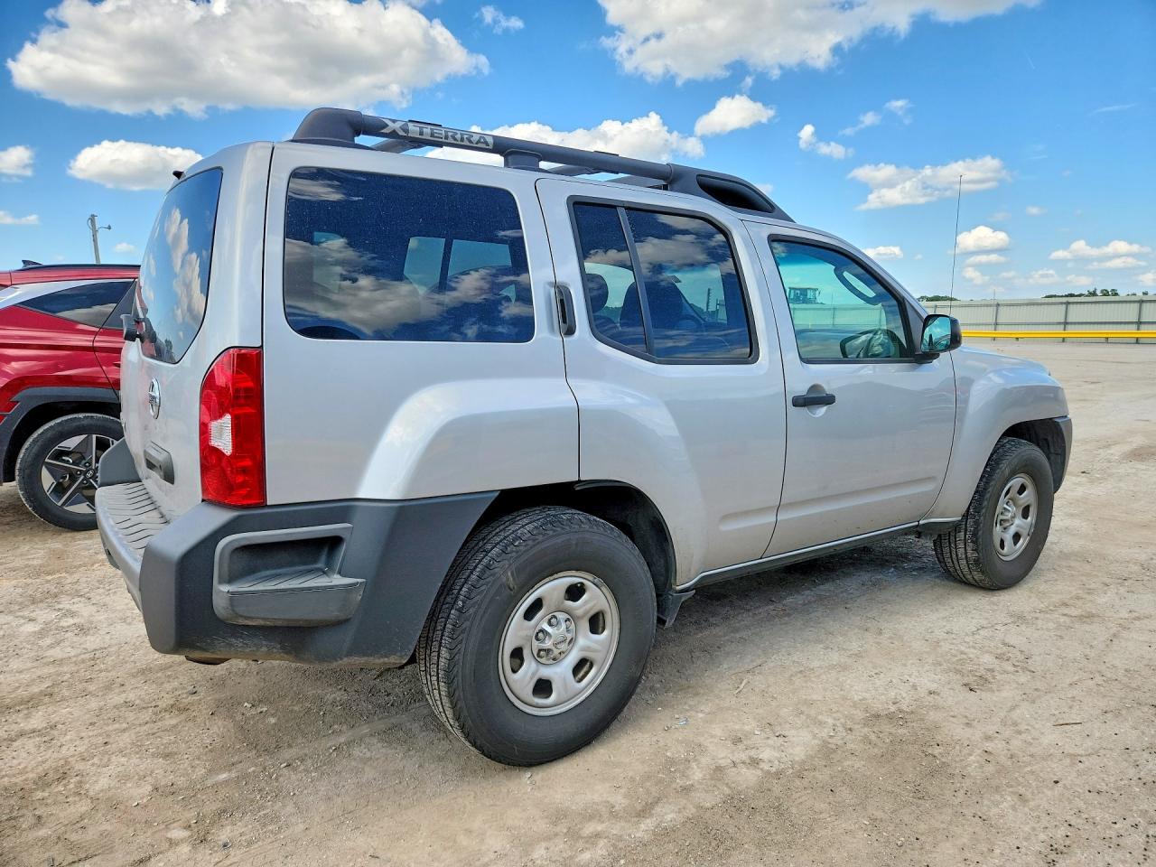 2006 Nissan Xterra X Silver vin: 5N1AN08UX6C528080