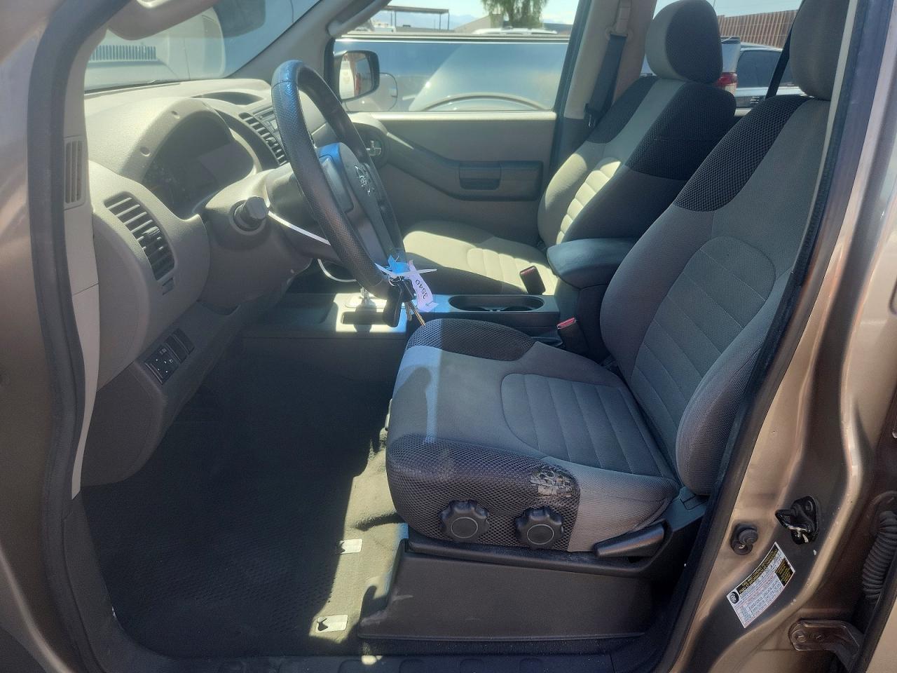 2008 Nissan Xterra X Tan vin: 5N1AN08UX8C529202