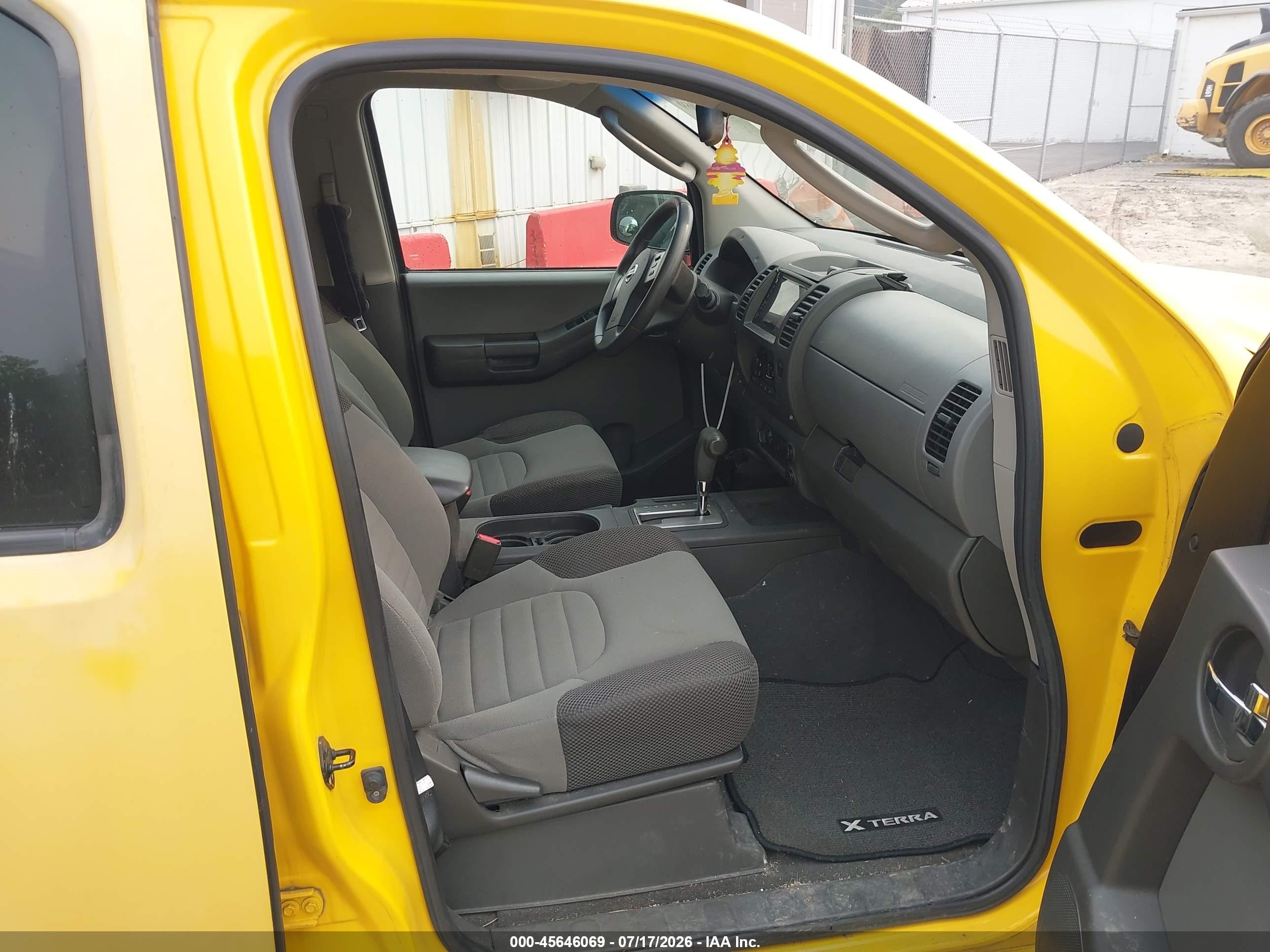 2007 Nissan Xterra S Желтый vin: 5N1AN08W07C514580