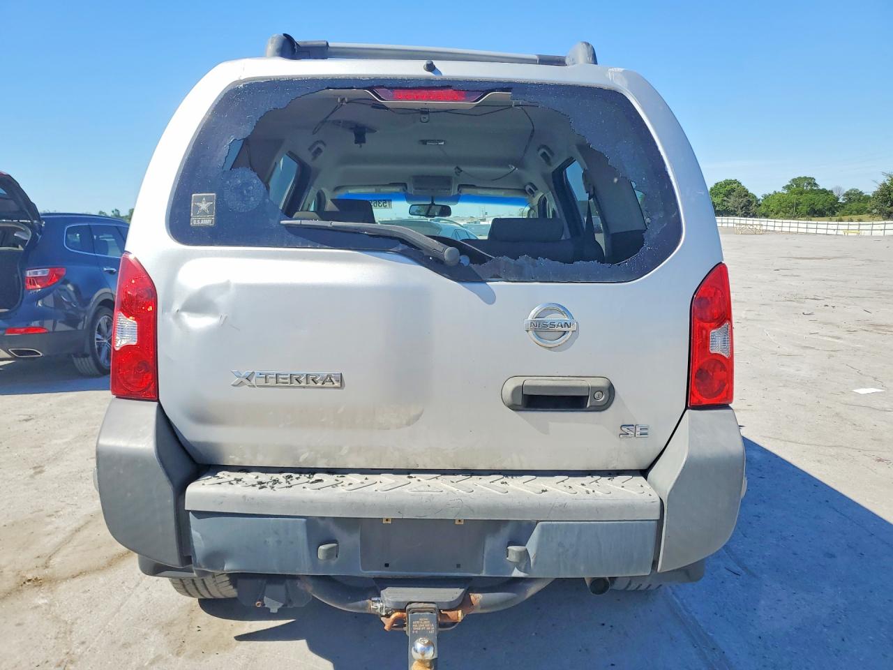2008 Nissan Xterra X Silver vin: 5N1AN08W08C509316