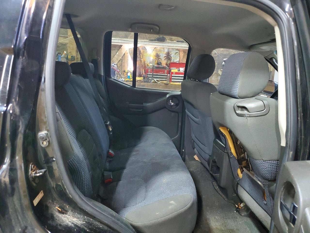 2005 Nissan Xterra S Черный vin: 5N1AN08W25C647404