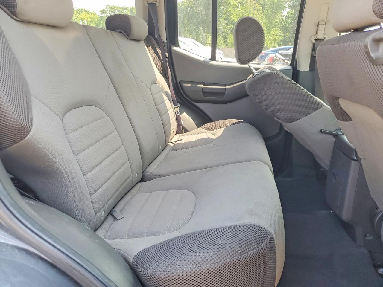 2006 Nissan Xterra X Gray vin: 5N1AN08W26C535381