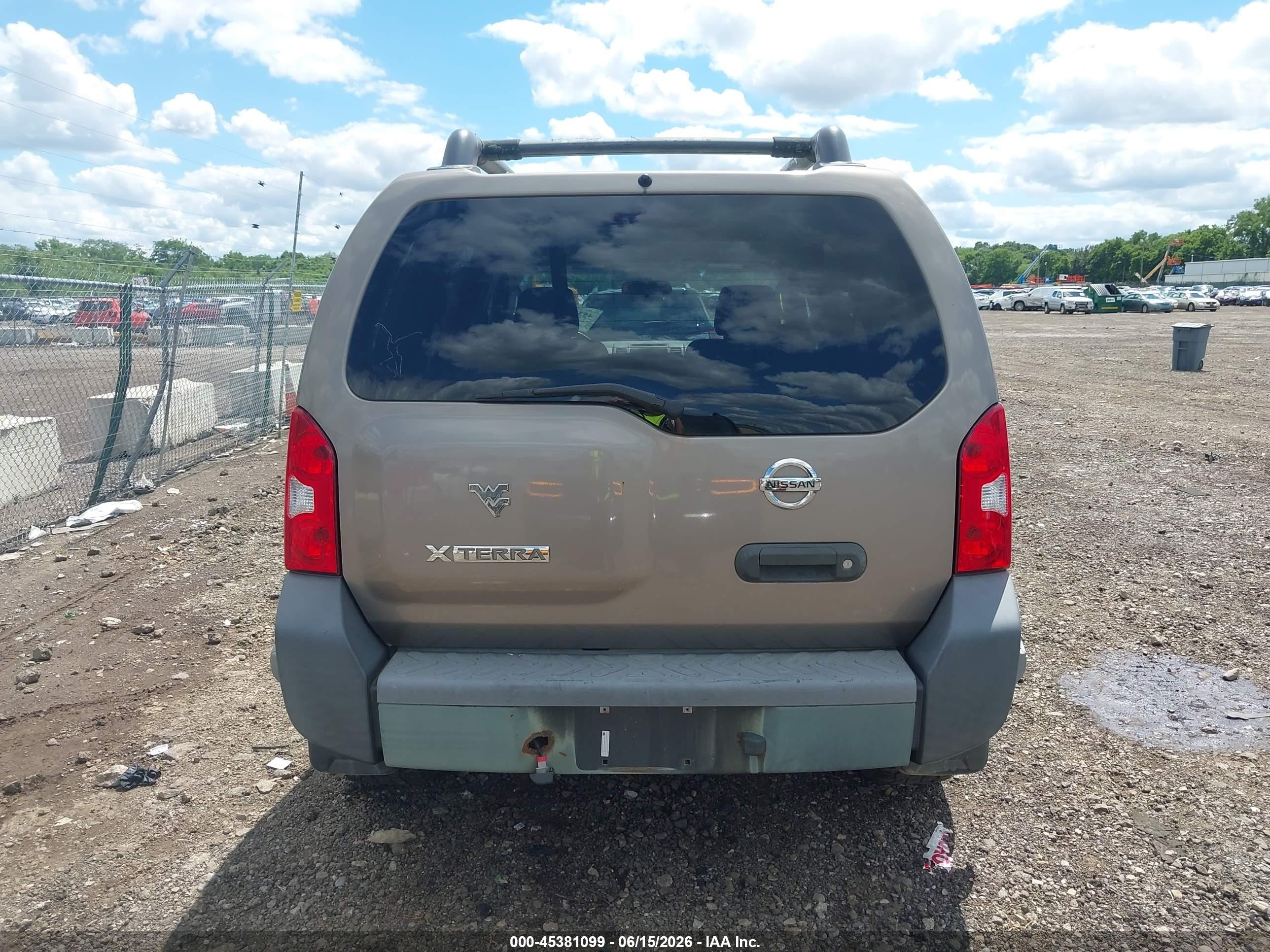 2007 Nissan Xterra S Champagne vin: 5N1AN08W27C529601