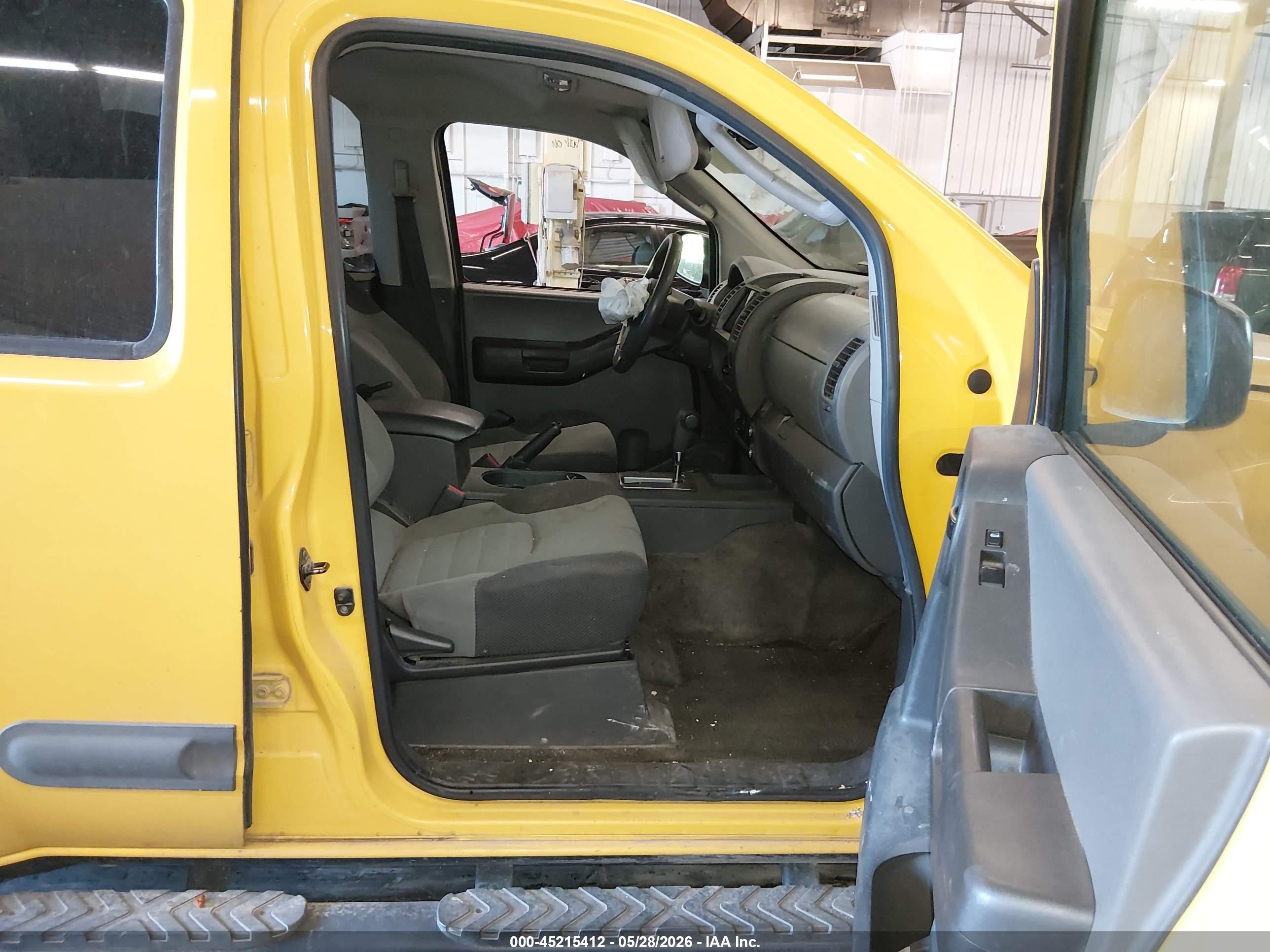 2005 Nissan Xterra S Yellow vin: 5N1AN08W35C600138