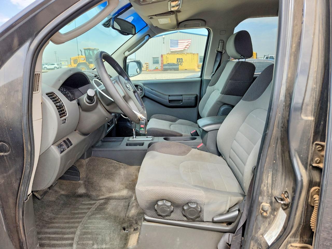 2005 Nissan Xterra S Gray vin: 5N1AN08W35C613052