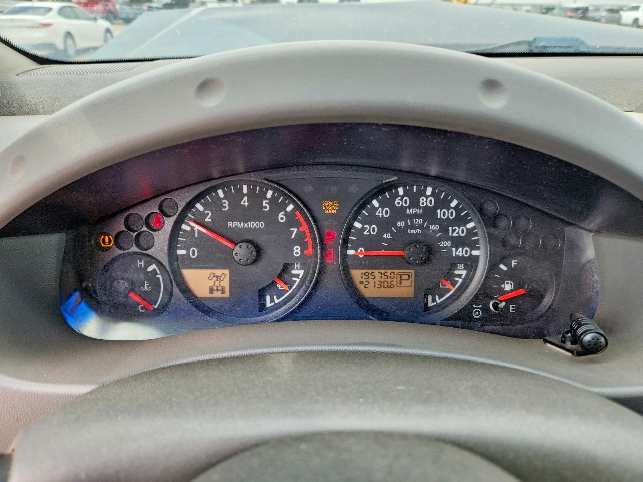 2005 Nissan Xterra S Gray vin: 5N1AN08W35C613052