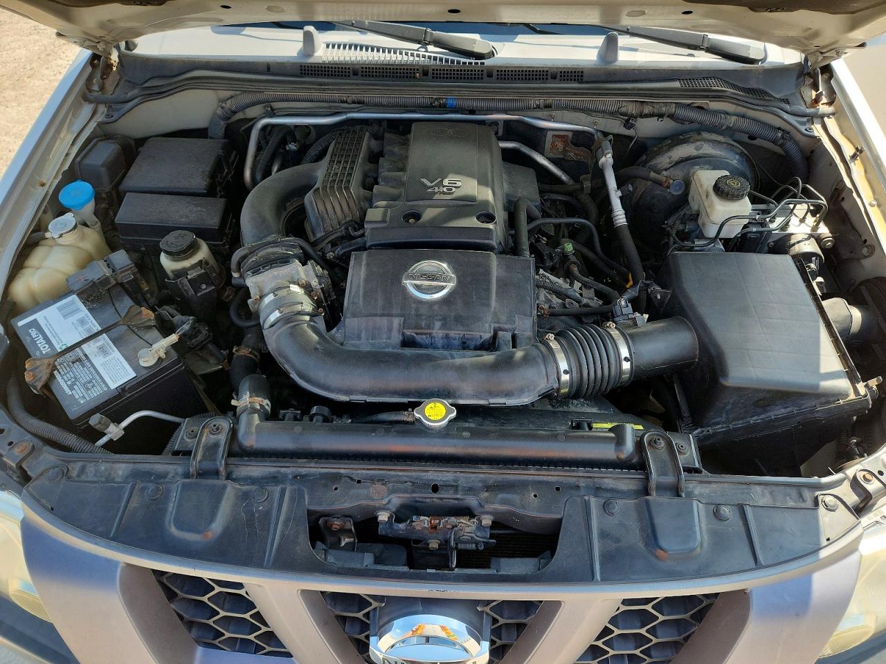 2005 Nissan Xterra S Silver vin: 5N1AN08W45C645170