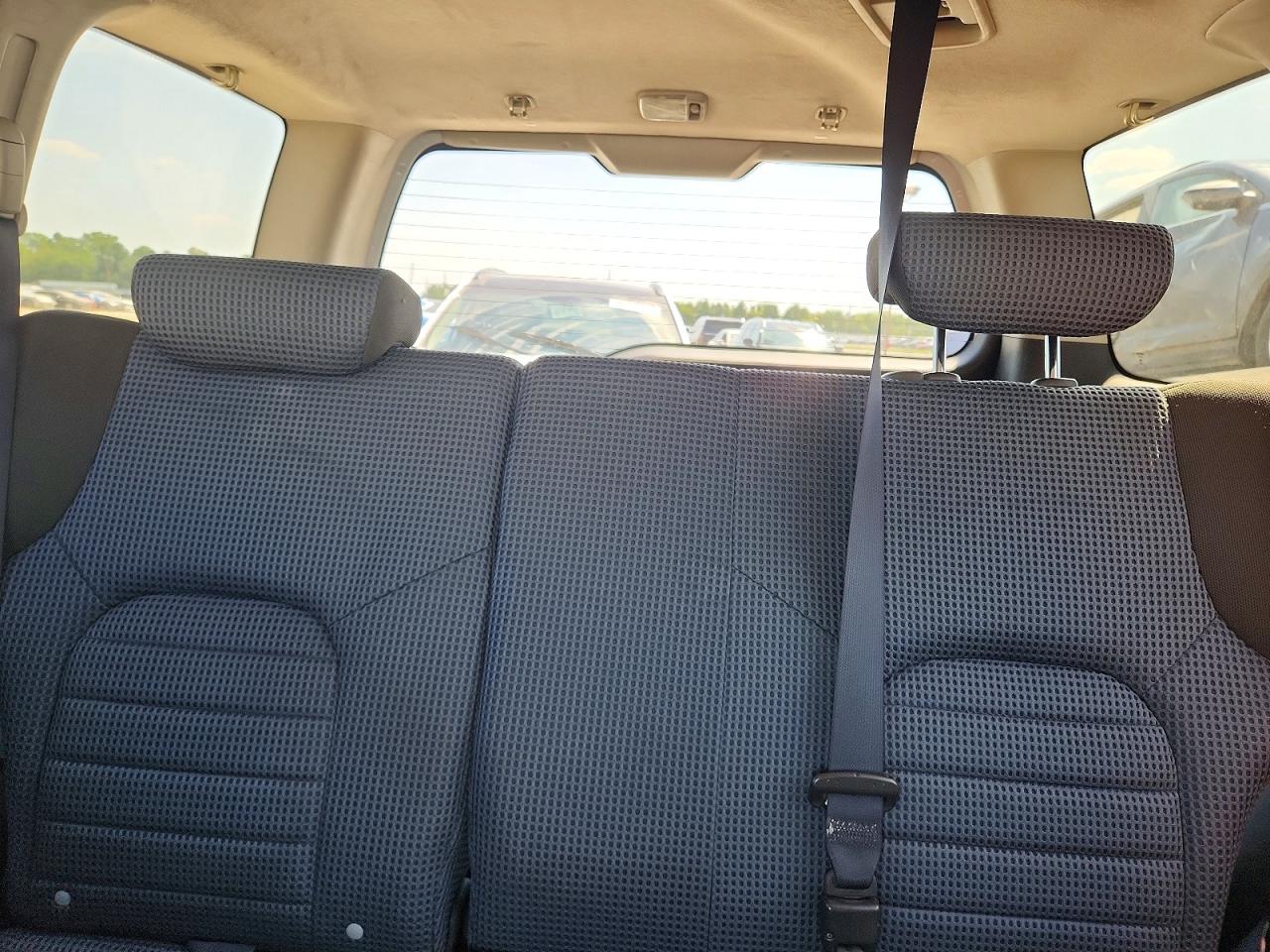 2005 Nissan Xterra S Silver vin: 5N1AN08W45C645170