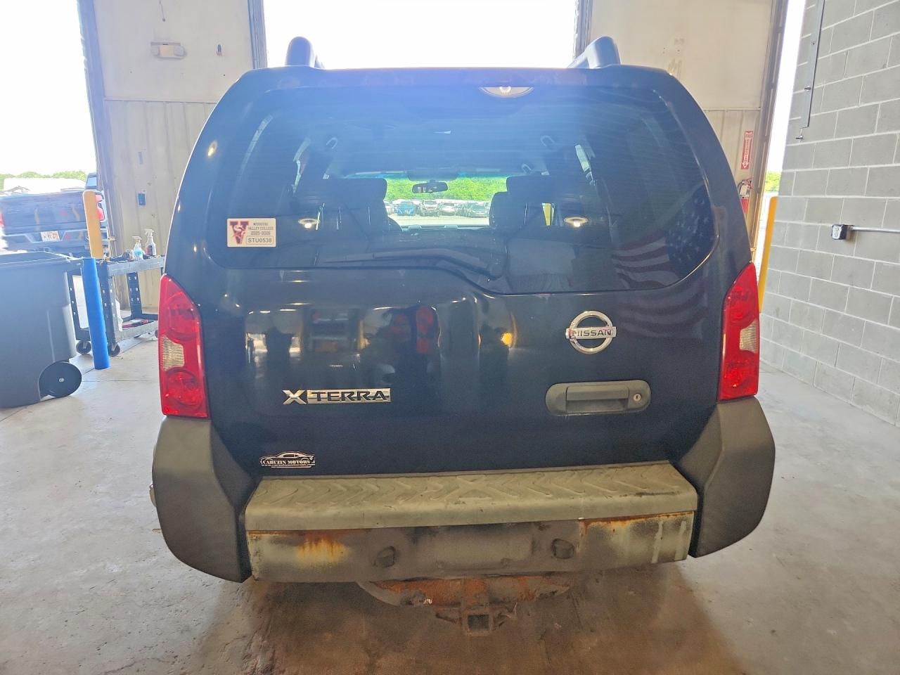 2006 Nissan Xterra X Black vin: 5N1AN08W46C558791