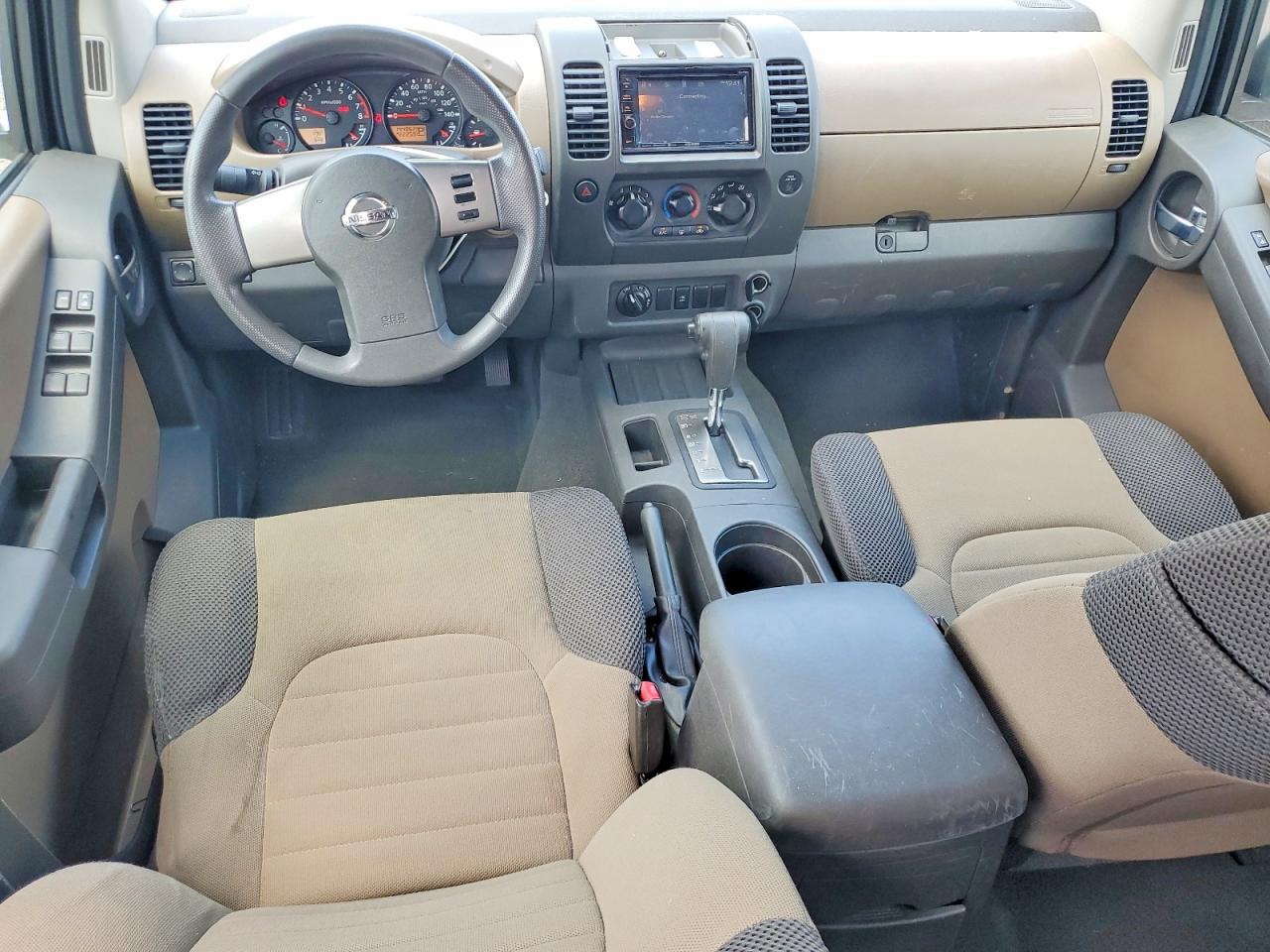 2007 Nissan Xterra X White vin: 5N1AN08W47C521676