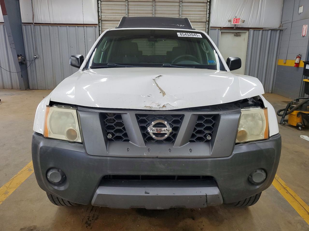 2008 Nissan Xterra X White vin: 5N1AN08W48C508394