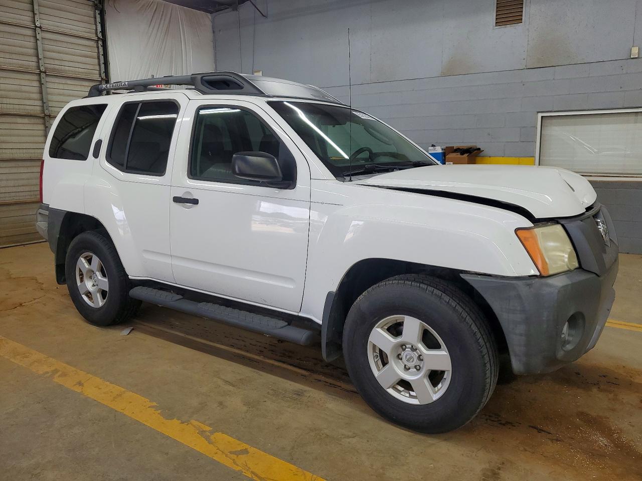 2008 Nissan Xterra X White vin: 5N1AN08W48C508394