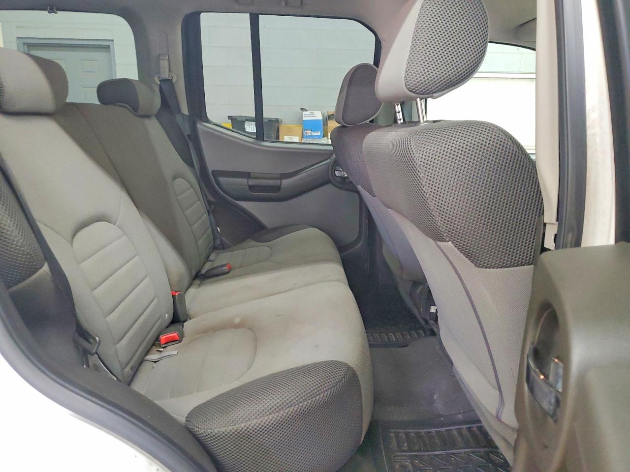 2008 Nissan Xterra X White vin: 5N1AN08W48C508394