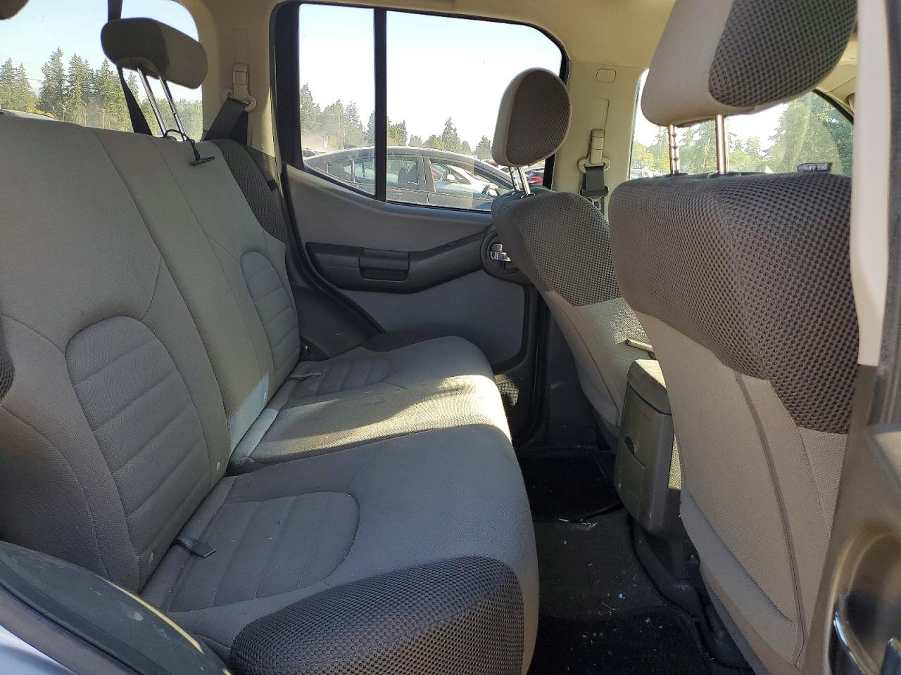 2008 Nissan Xterra X Серебряный vin: 5N1AN08W48C530282