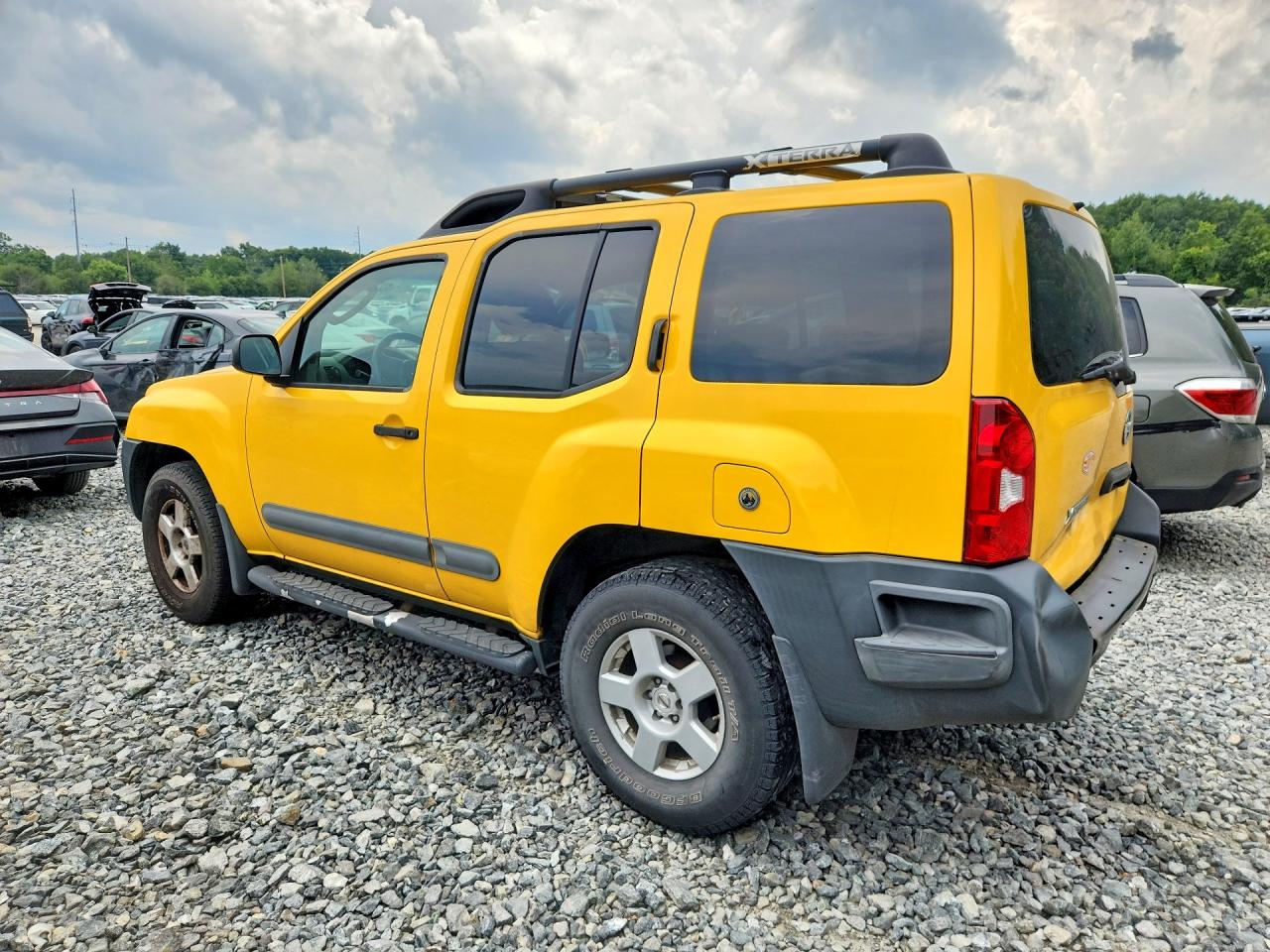 2005 Nissan Xterra S Yellow vin: 5N1AN08W55C610752