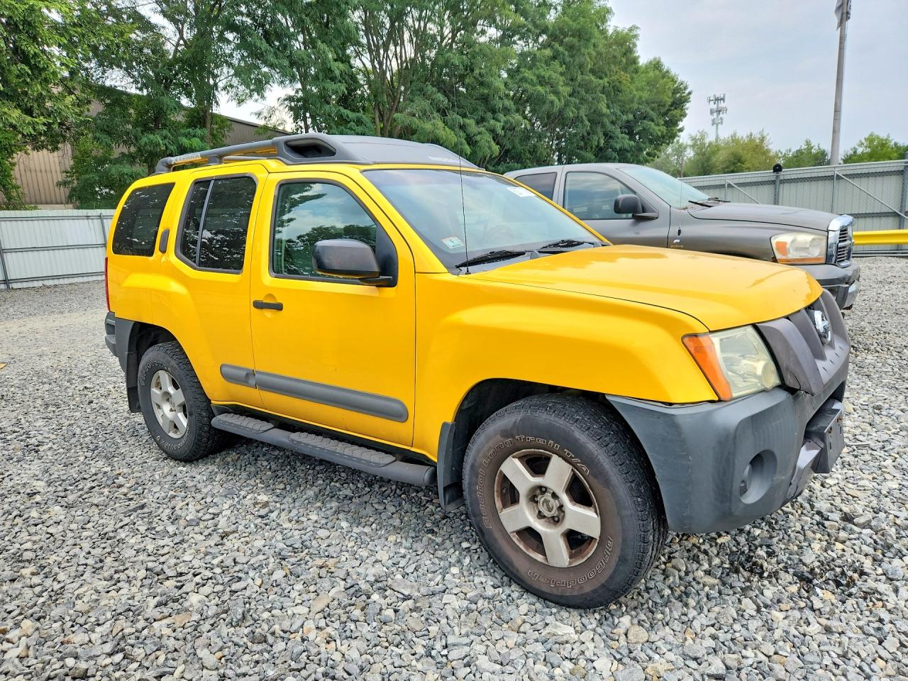 2005 Nissan Xterra S Yellow vin: 5N1AN08W55C610752