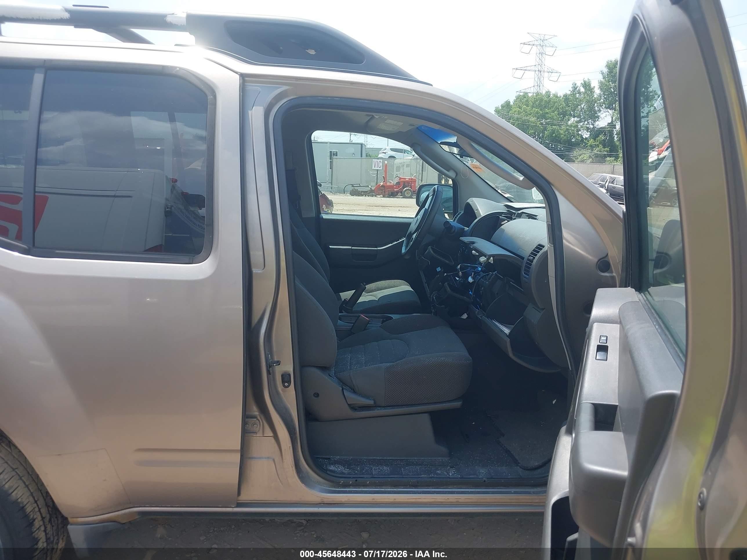 2006 Nissan Xterra X Gold vin: 5N1AN08W56C543586