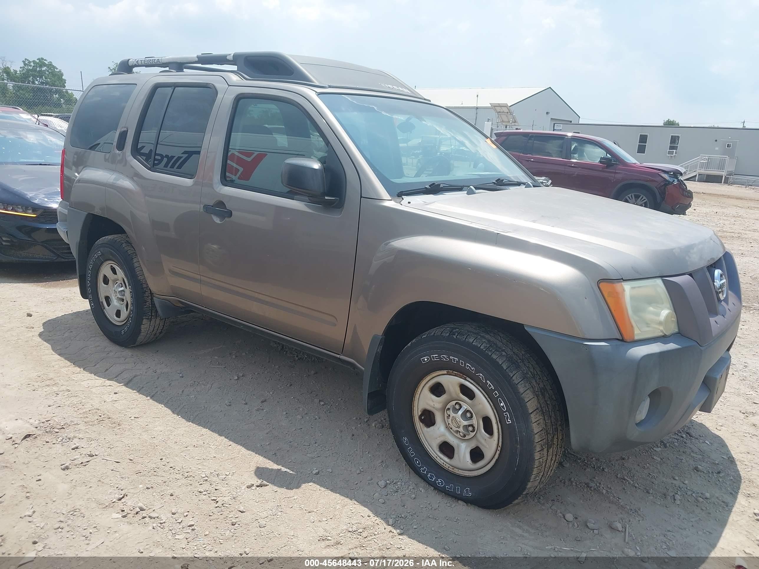 2006 Nissan Xterra X Золотой vin: 5N1AN08W56C543586