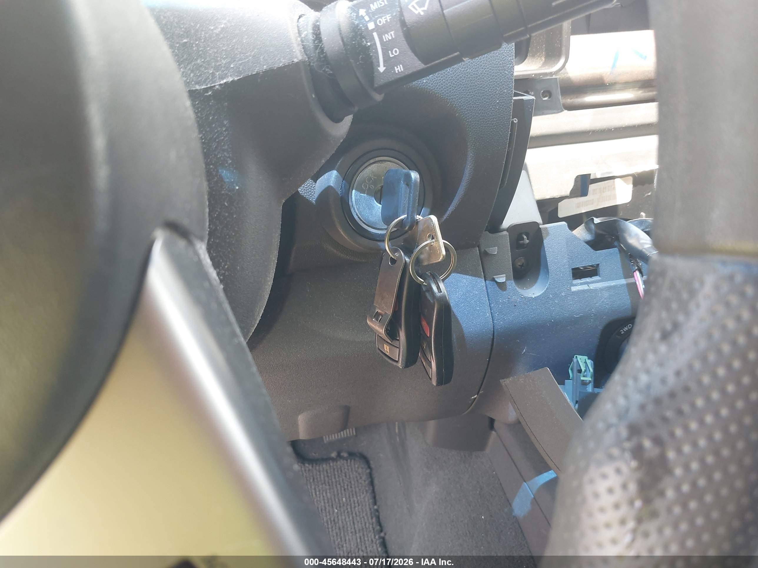 2006 Nissan Xterra X Gold vin: 5N1AN08W56C543586