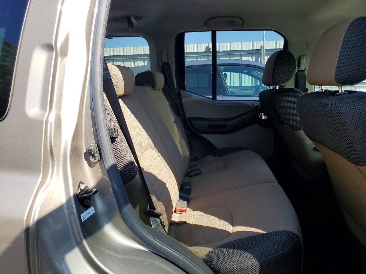 2008 Nissan Xterra X Brown vin: 5N1AN08W58C523115