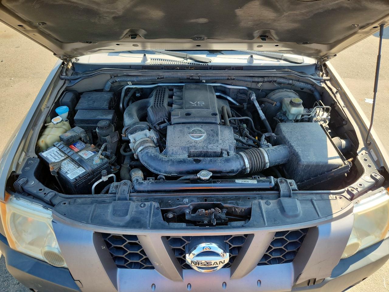 2008 Nissan Xterra X Silver vin: 5N1AN08W58C523115
