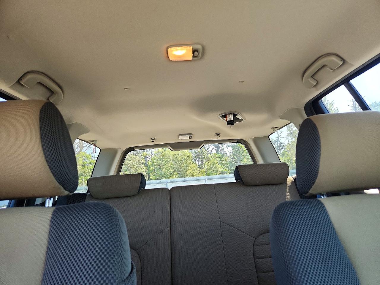 2008 Nissan Xterra X Silver vin: 5N1AN08W58C523115