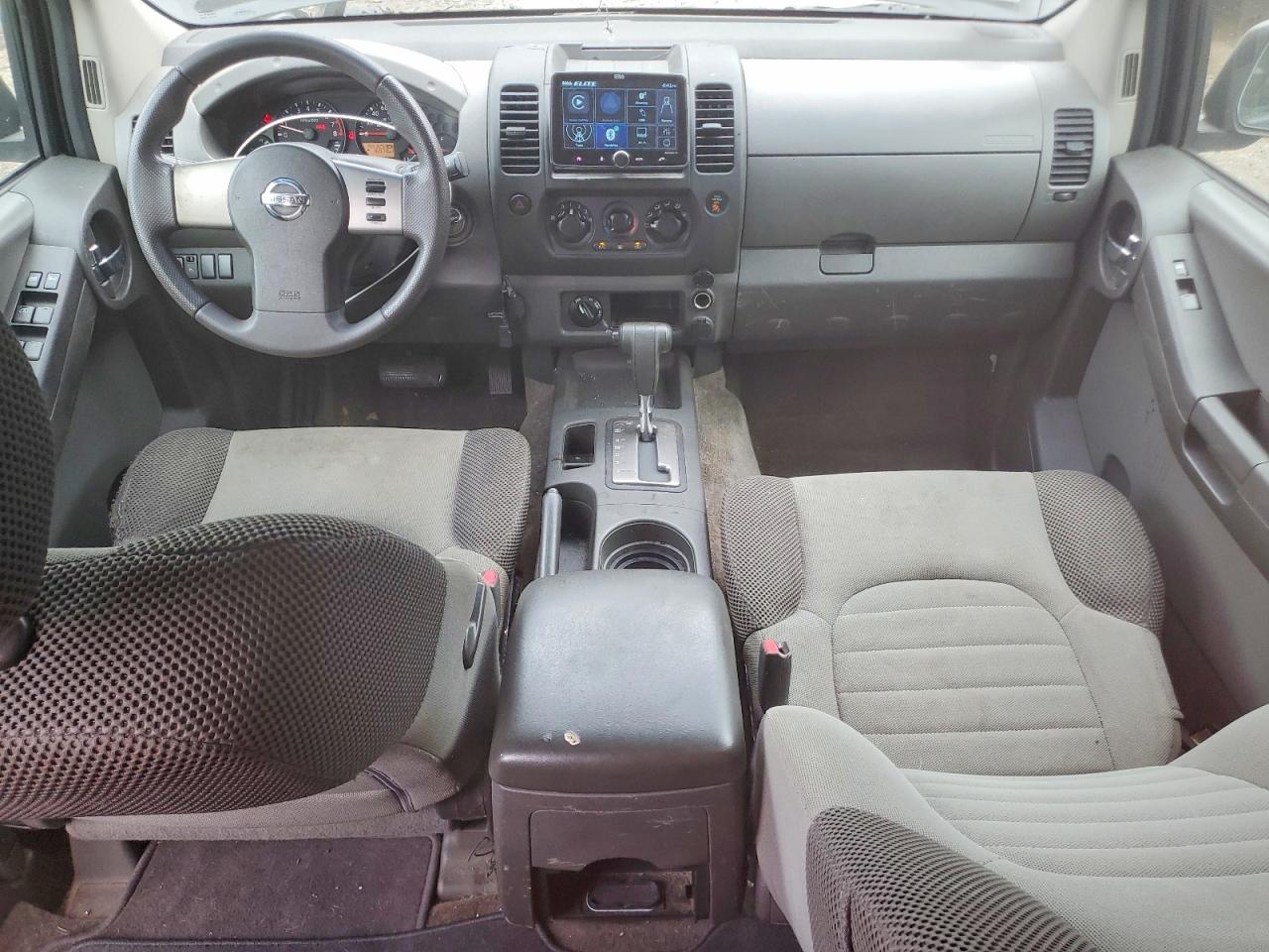 2005 Nissan Xterra S Черный vin: 5N1AN08W65C640679