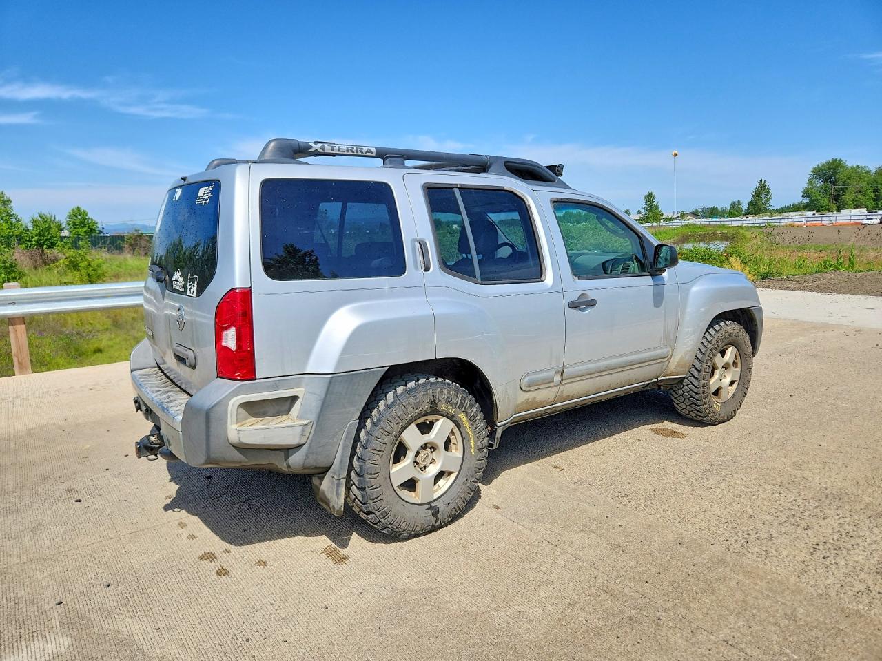2005 Nissan Xterra S Silver vin: 5N1AN08W65C649270