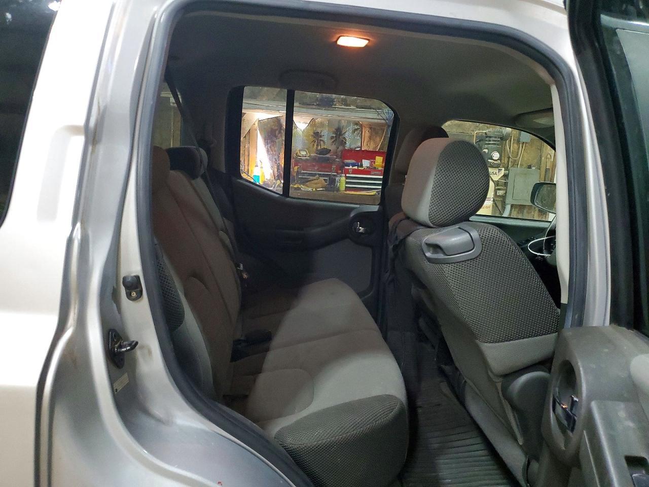2006 Nissan Xterra Off Road/s/se Silver vin: 5N1AN08W66C505459