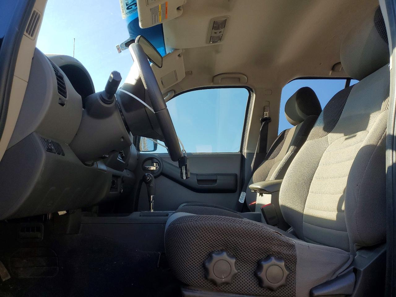 2007 Nissan Xterra X Black vin: 5N1AN08W67C519685