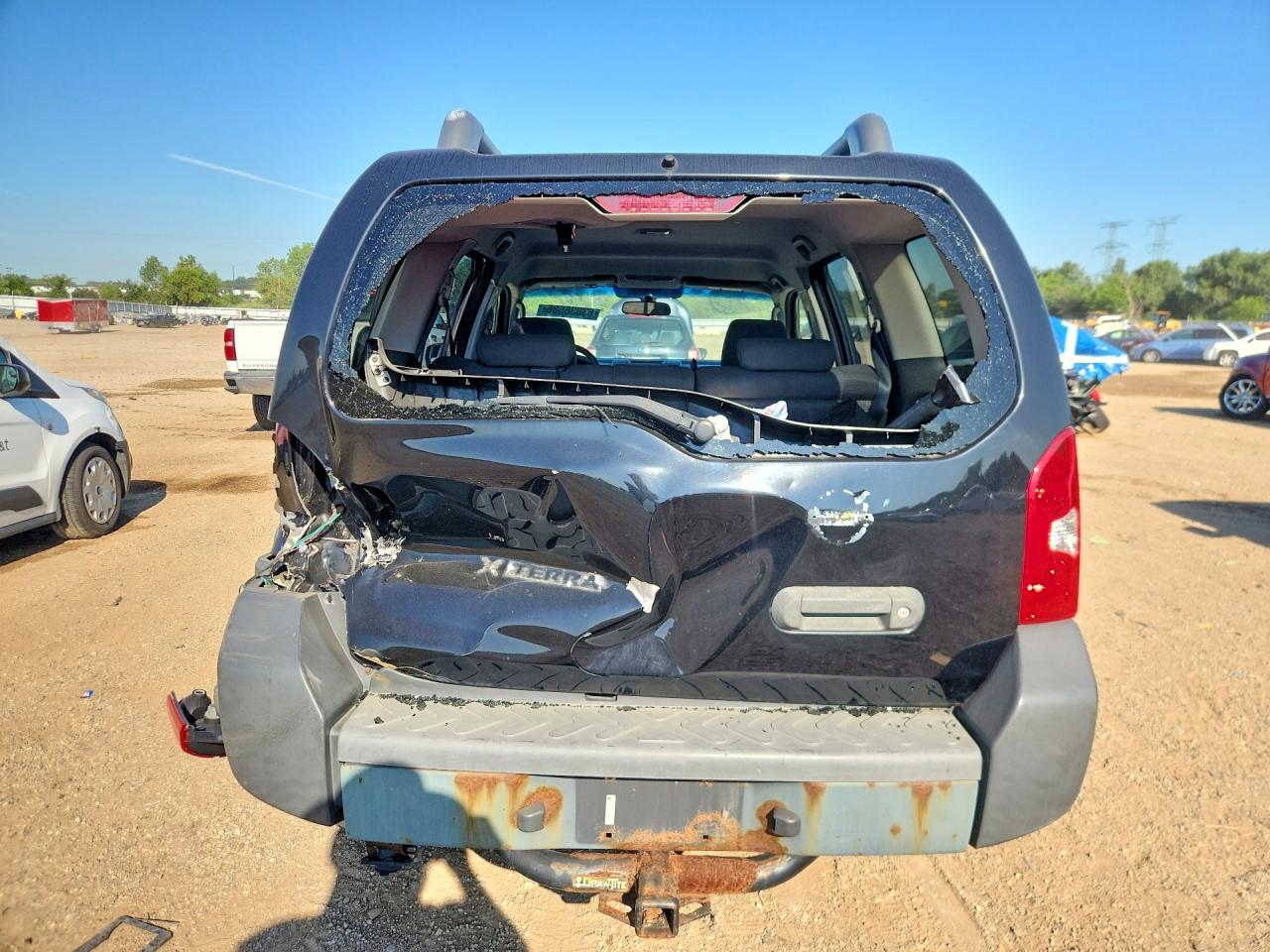 2008 Nissan Xterra X Black vin: 5N1AN08W68C533538
