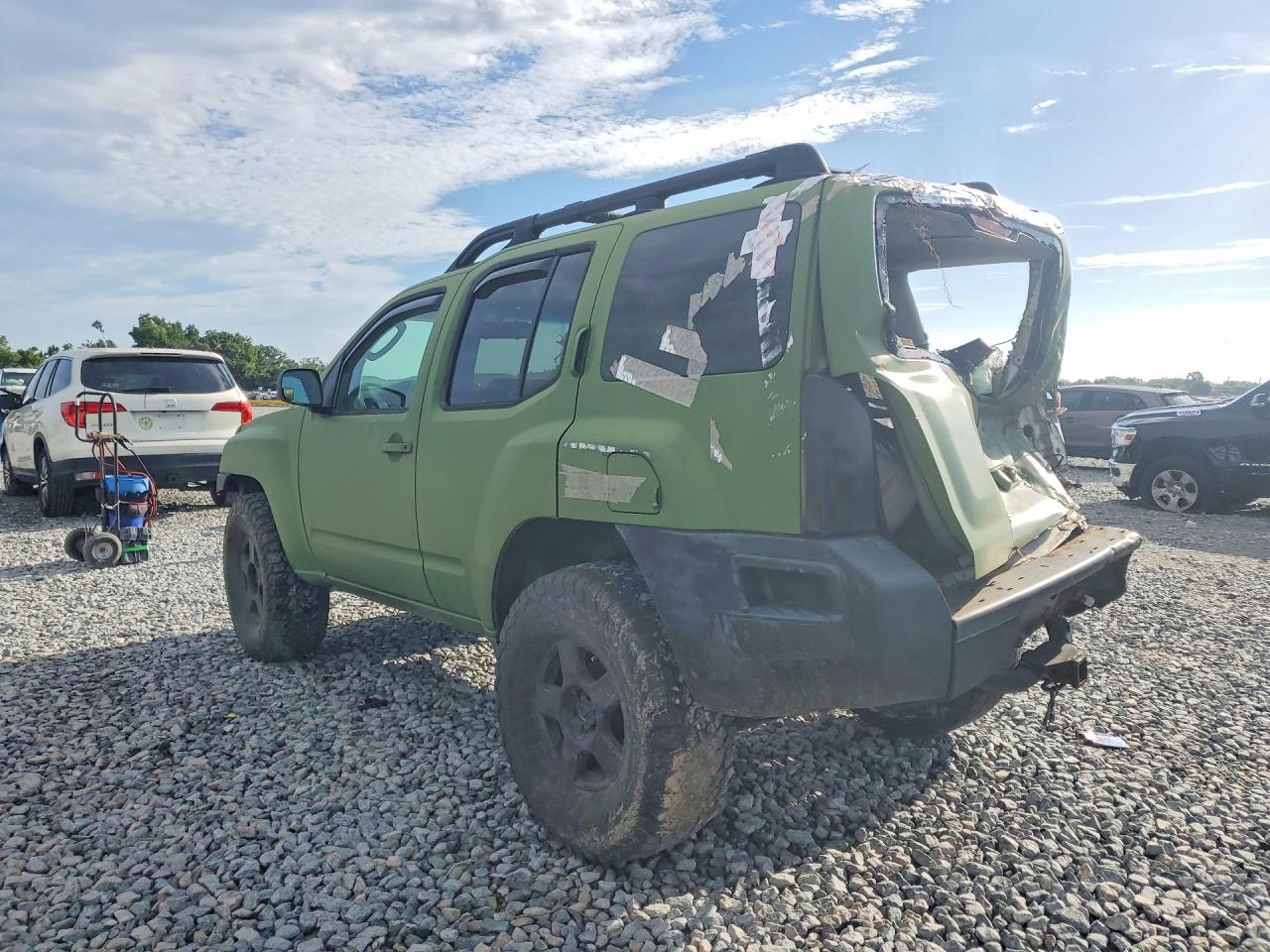 2008 Nissan Xterra X Green vin: 5N1AN08W68C541316