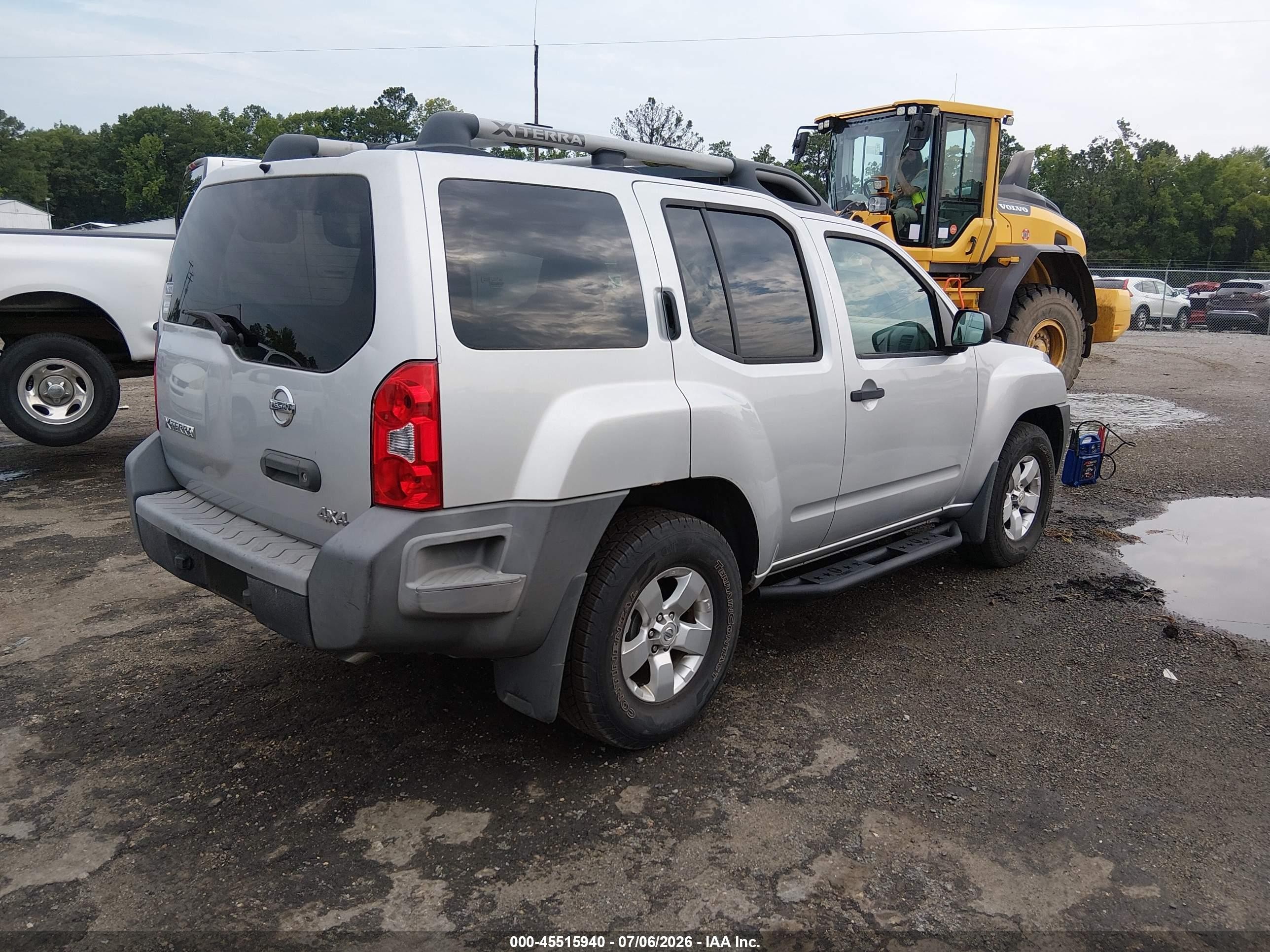 2009 Nissan Xterra S Silver vin: 5N1AN08W69C511606