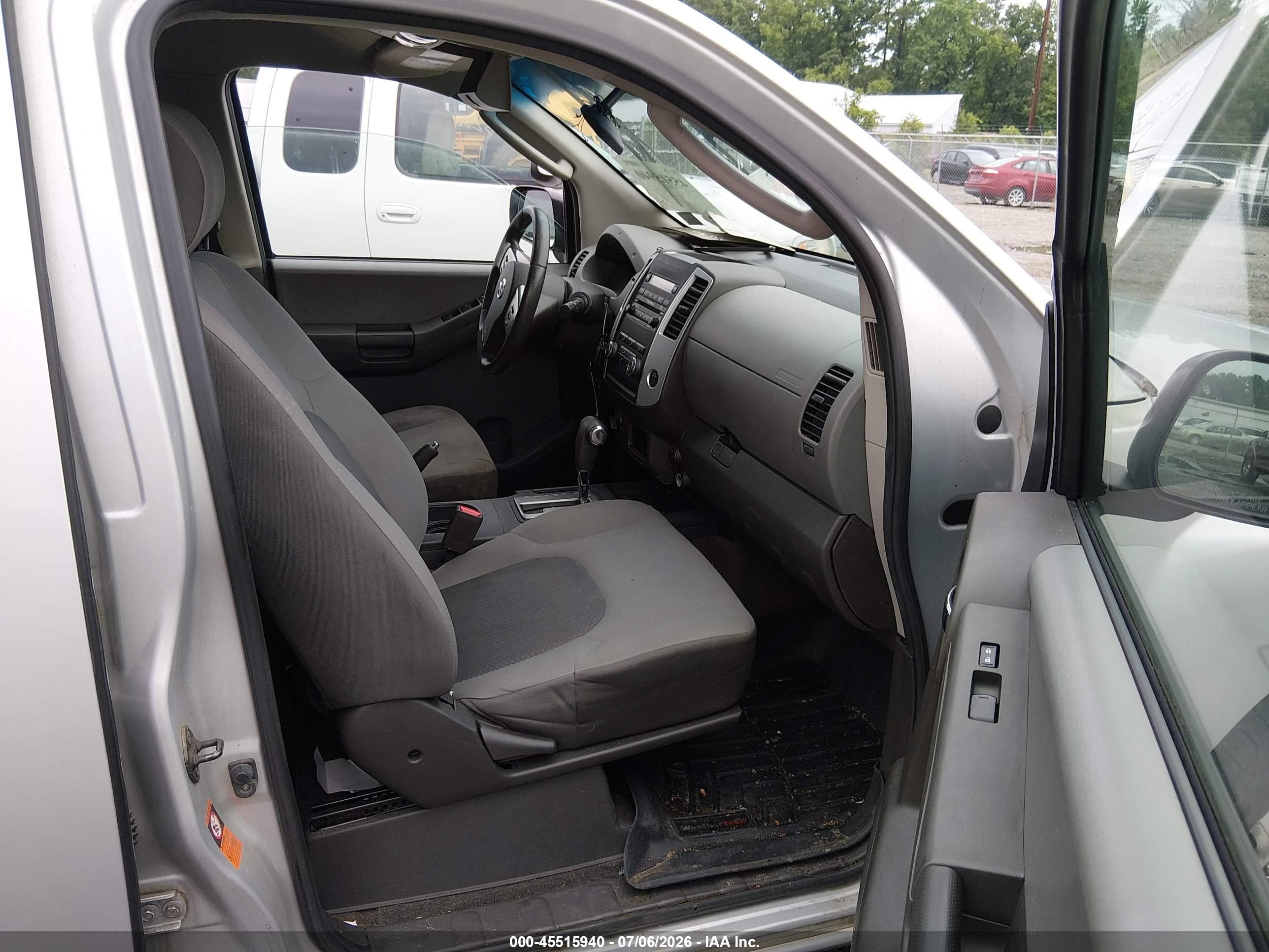 2009 Nissan Xterra S Silver vin: 5N1AN08W69C511606