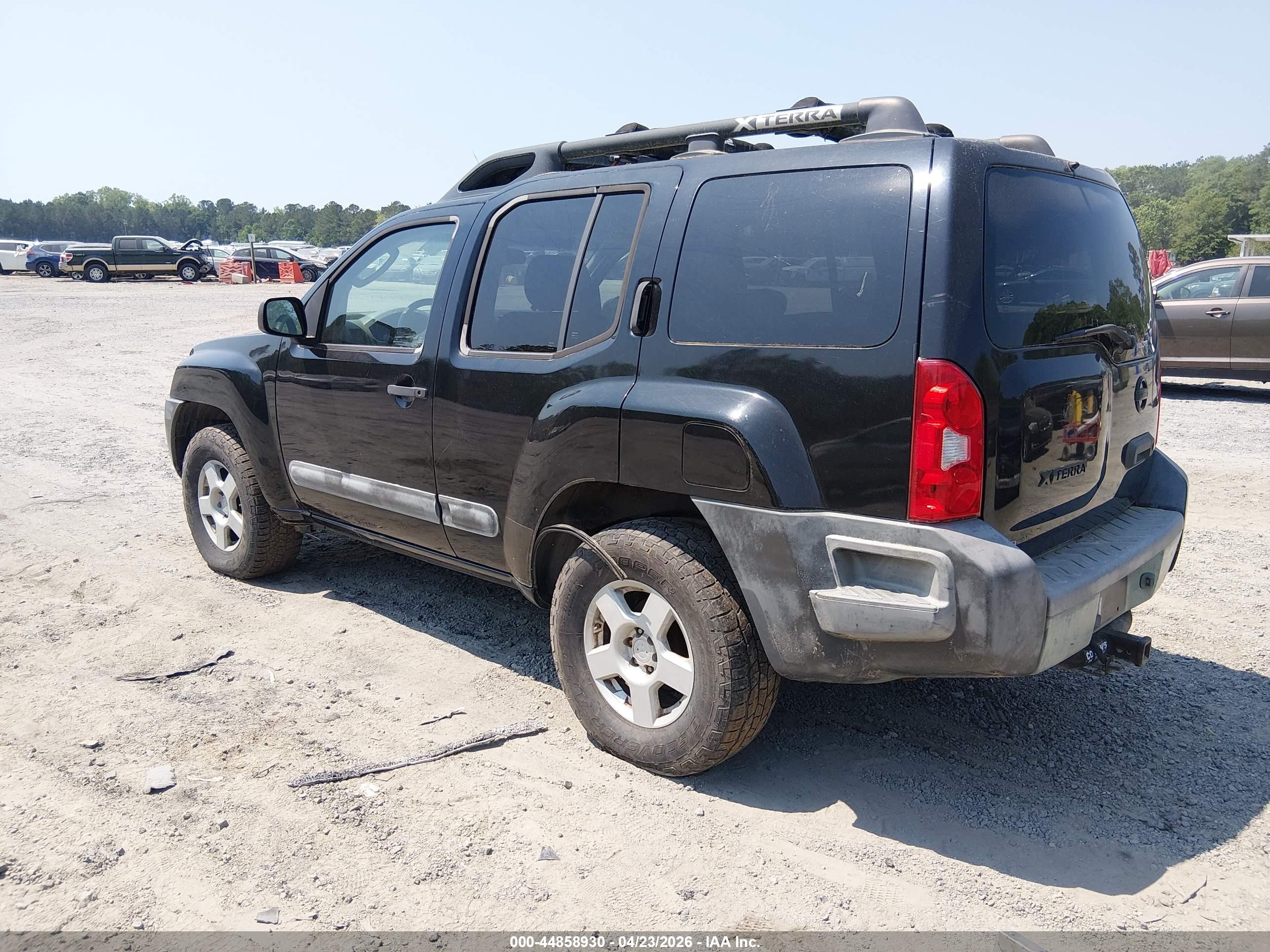 2005 Nissan Xterra S Black vin: 5N1AN08W75C650167