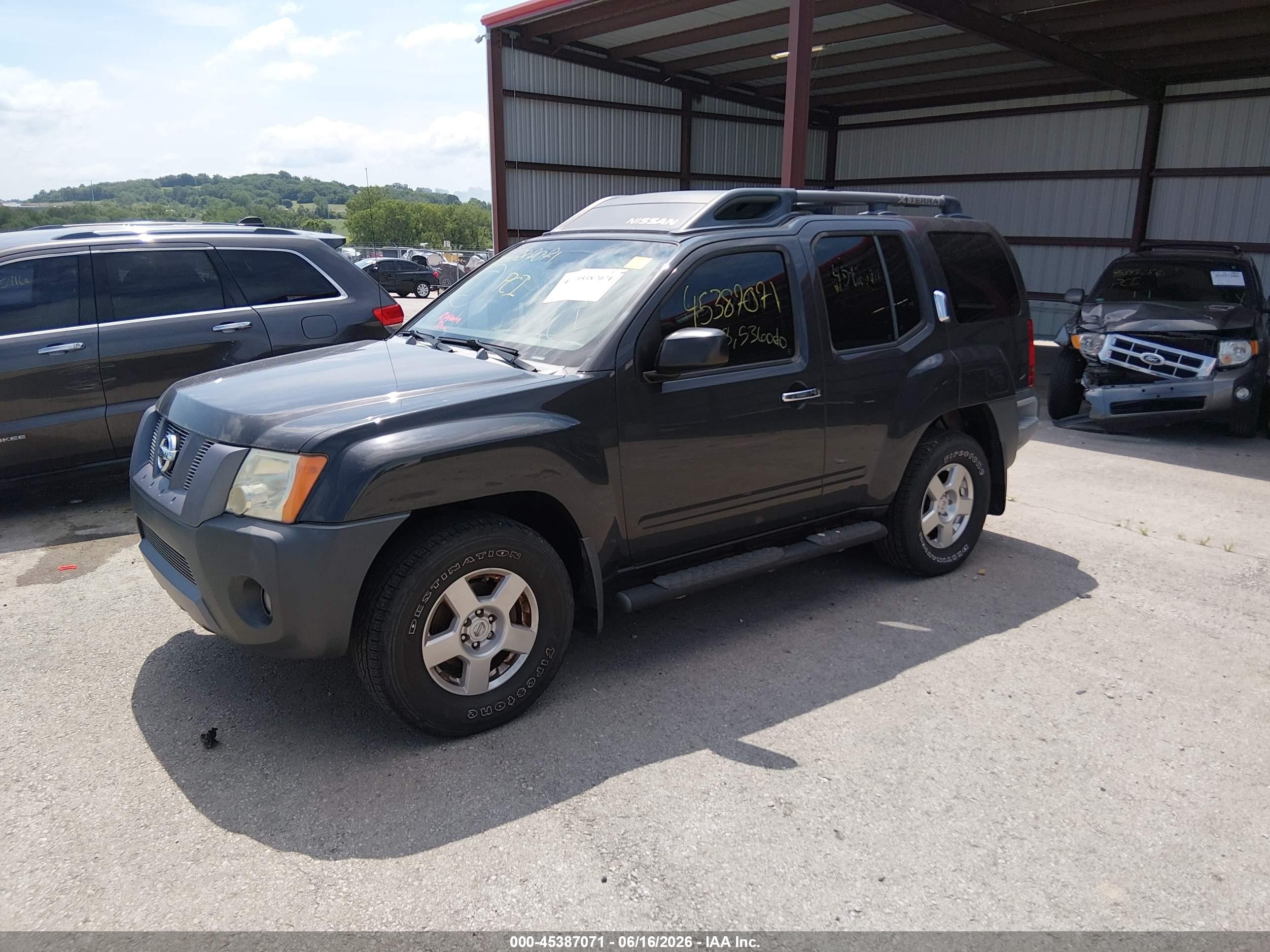 2007 Nissan Xterra S Серый vin: 5N1AN08W77C533708